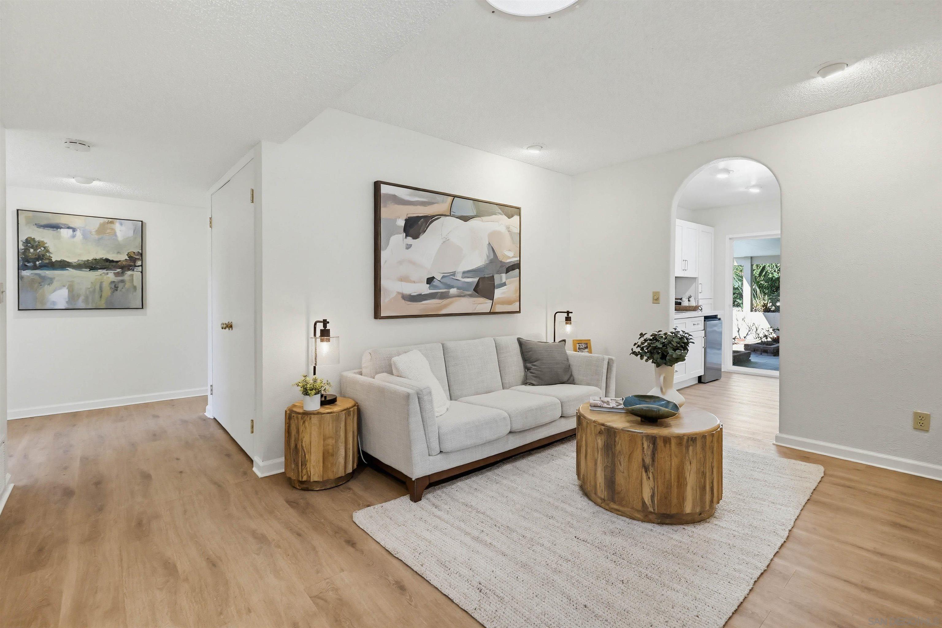 Detail Gallery Image 10 of 41 For 7422  Conestoga Way, San Diego,  CA 92120 - 4 Beds | 2 Baths