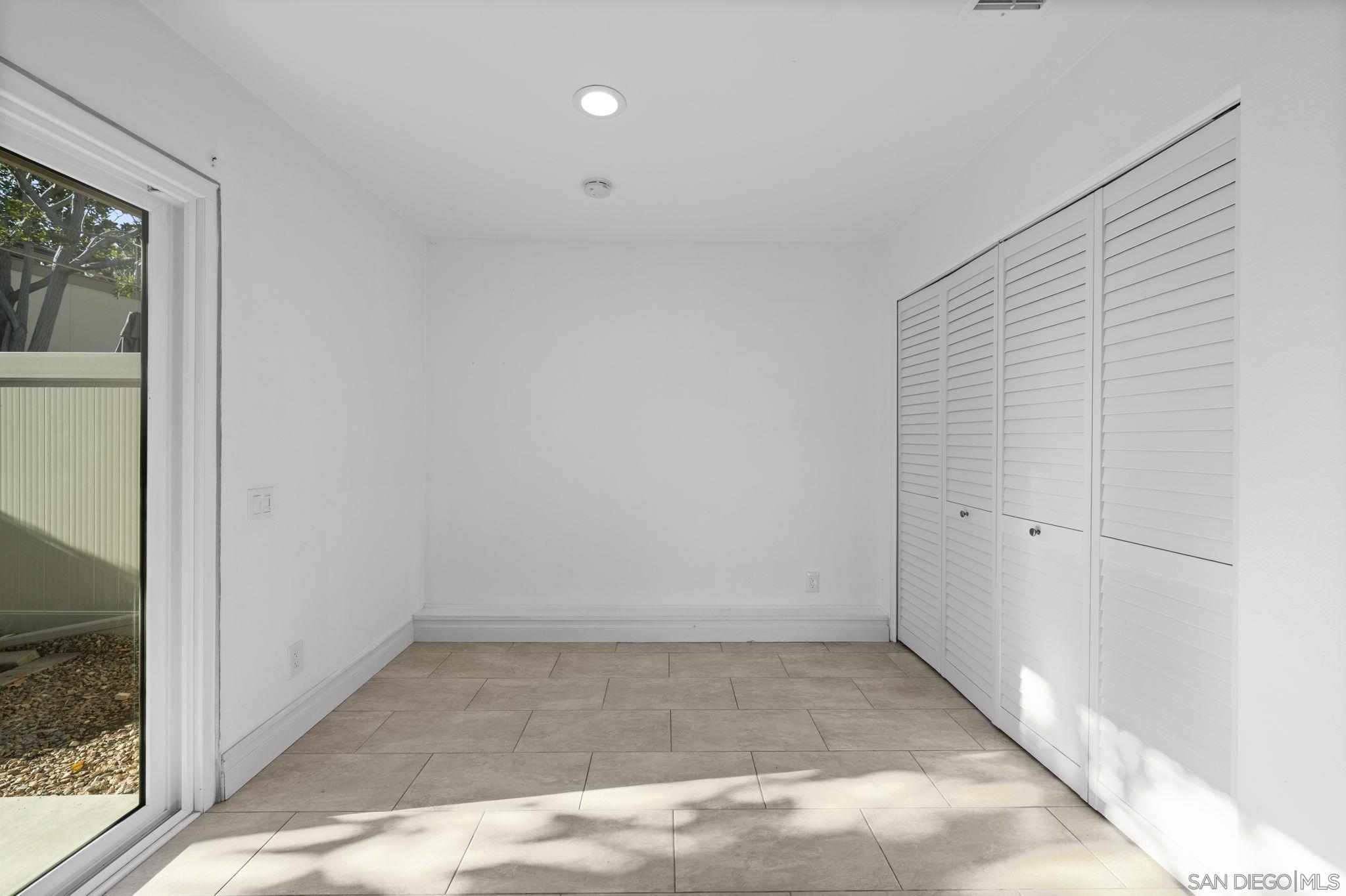 Detail Gallery Image 14 of 31 For 17382  Caminito Masada, San Diego,  CA 92127 - 4 Beds | 2/1 Baths