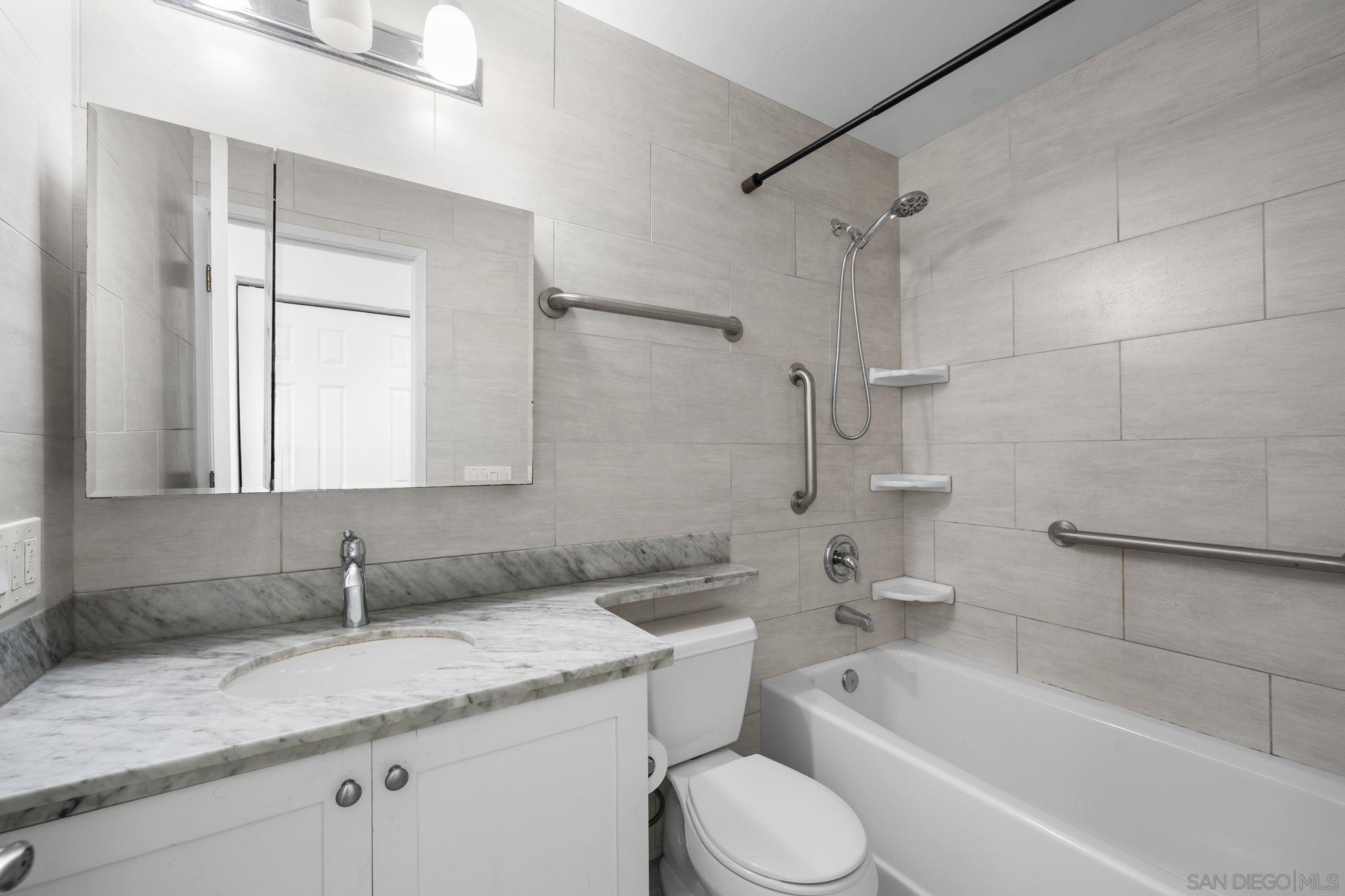 Detail Gallery Image 21 of 31 For 17382  Caminito Masada, San Diego,  CA 92127 - 4 Beds | 2/1 Baths