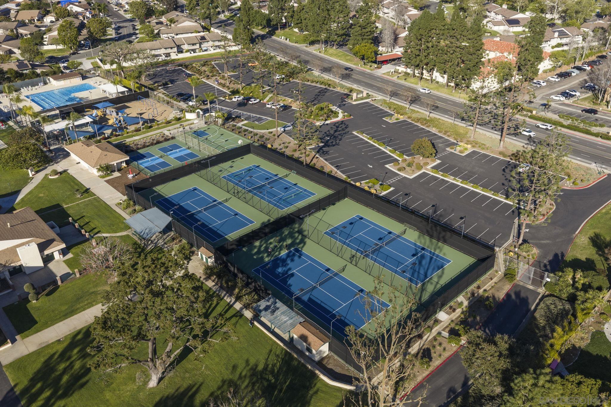 Detail Gallery Image 25 of 31 For 17382  Caminito Masada, San Diego,  CA 92127 - 4 Beds | 2/1 Baths