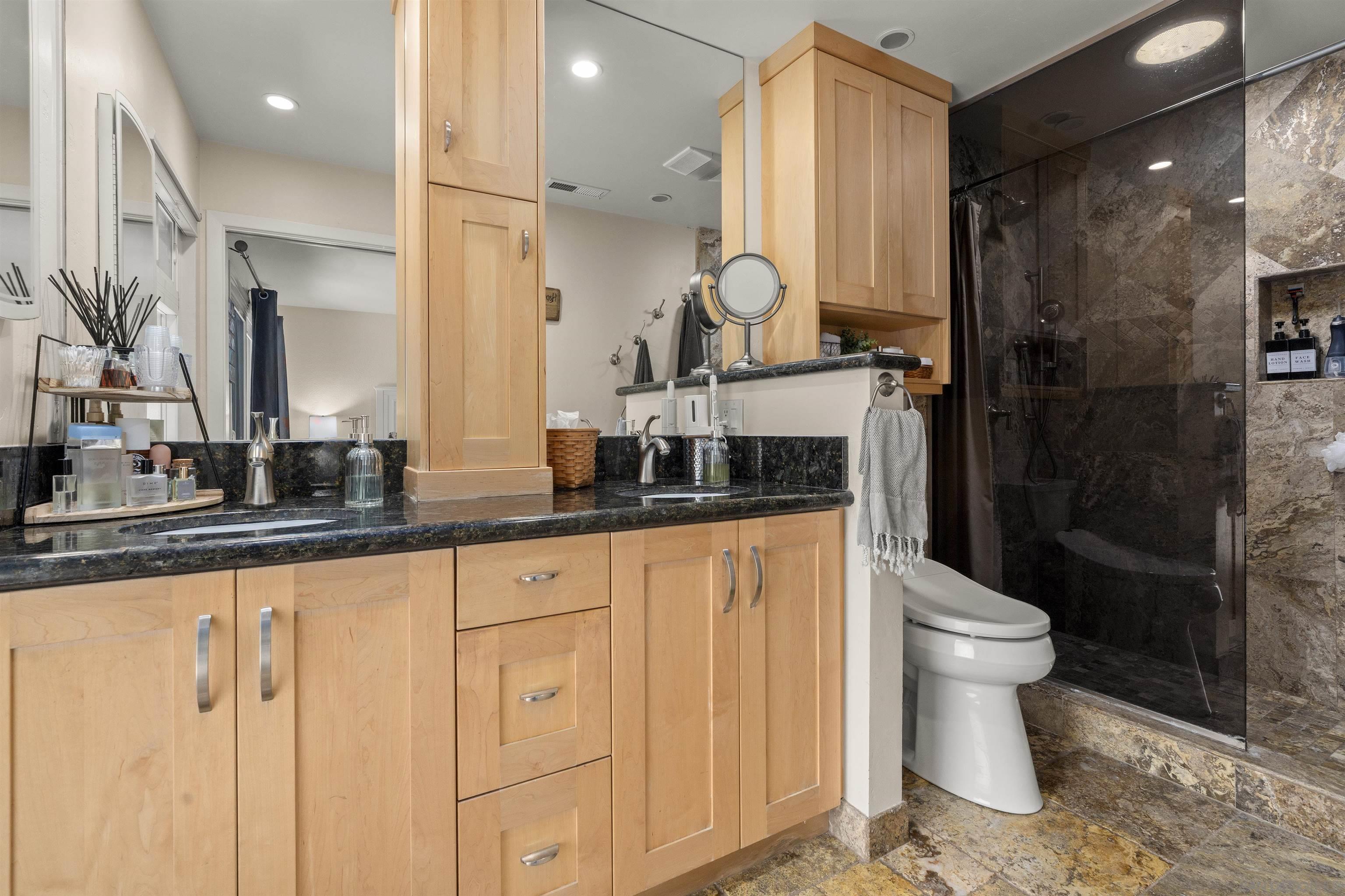 Detail Gallery Image 24 of 63 For 489  La Costa Ave., Encinitas,  CA 92024 - 6 Beds | 3/1 Baths