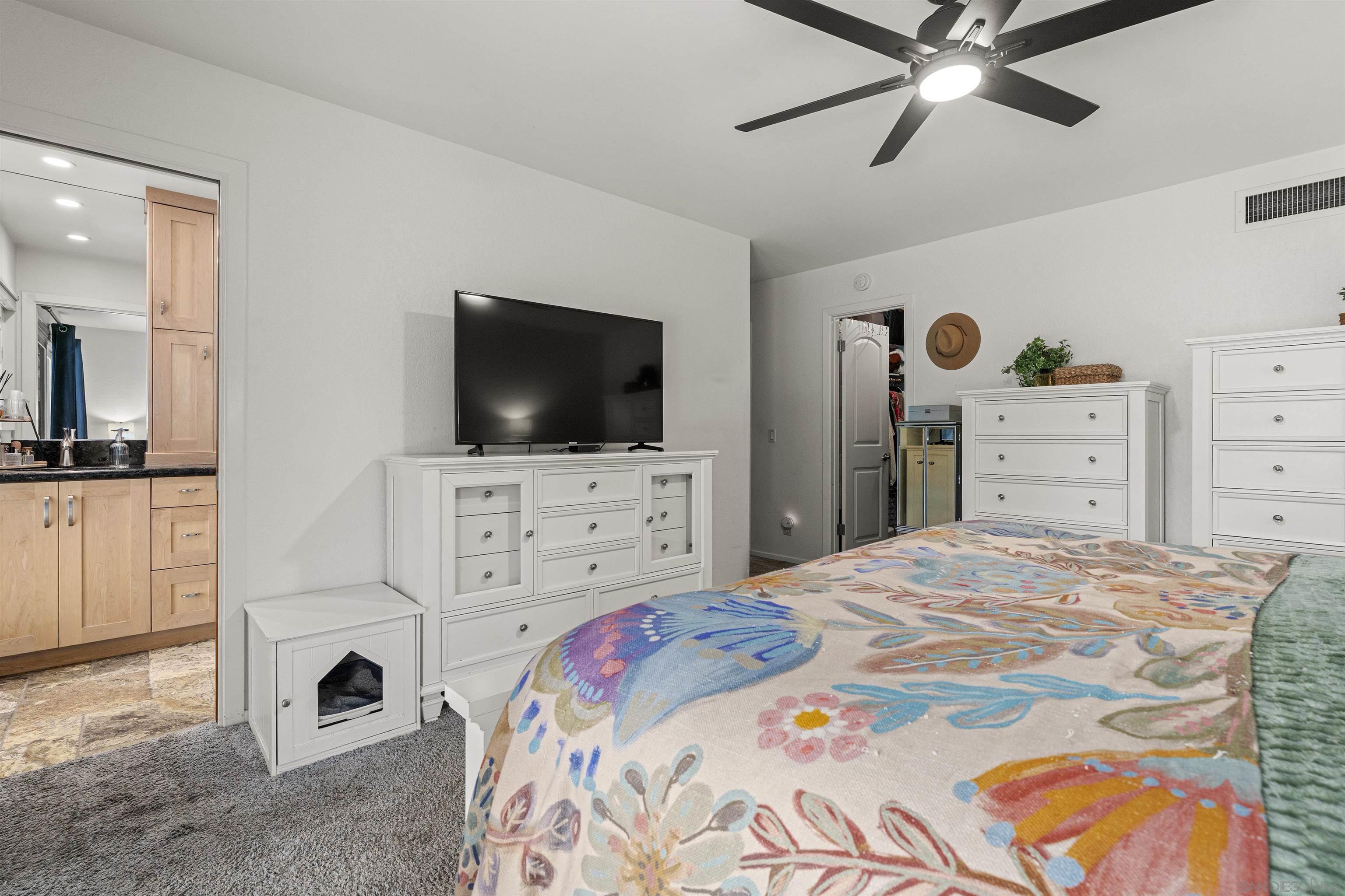 Detail Gallery Image 22 of 68 For 489  La Costa Ave., Encinitas,  CA 92024 - 6 Beds | 3/1 Baths