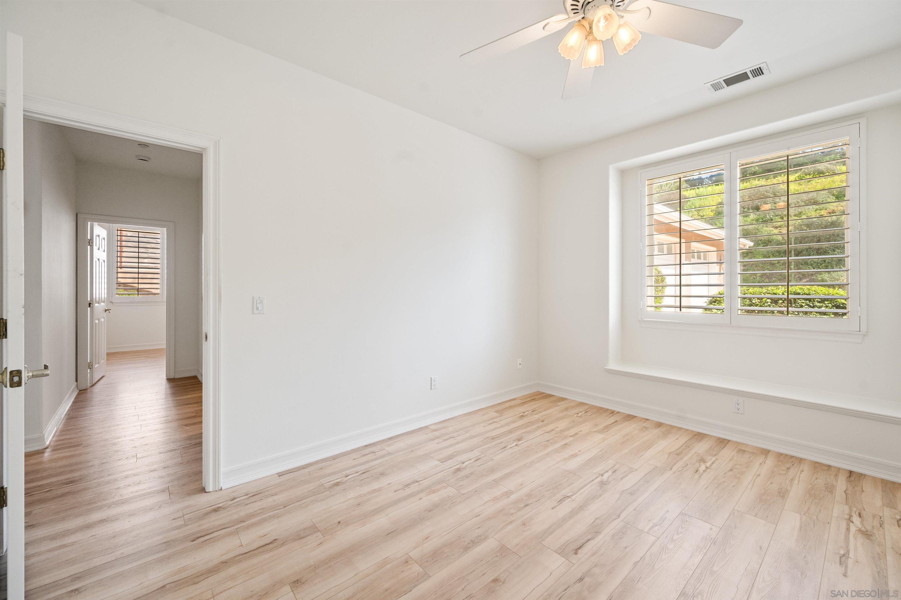 Detail Gallery Image 34 of 58 For 1580  Alta Vista Dr, Vista,  CA 92084 - 4 Beds | 3 Baths