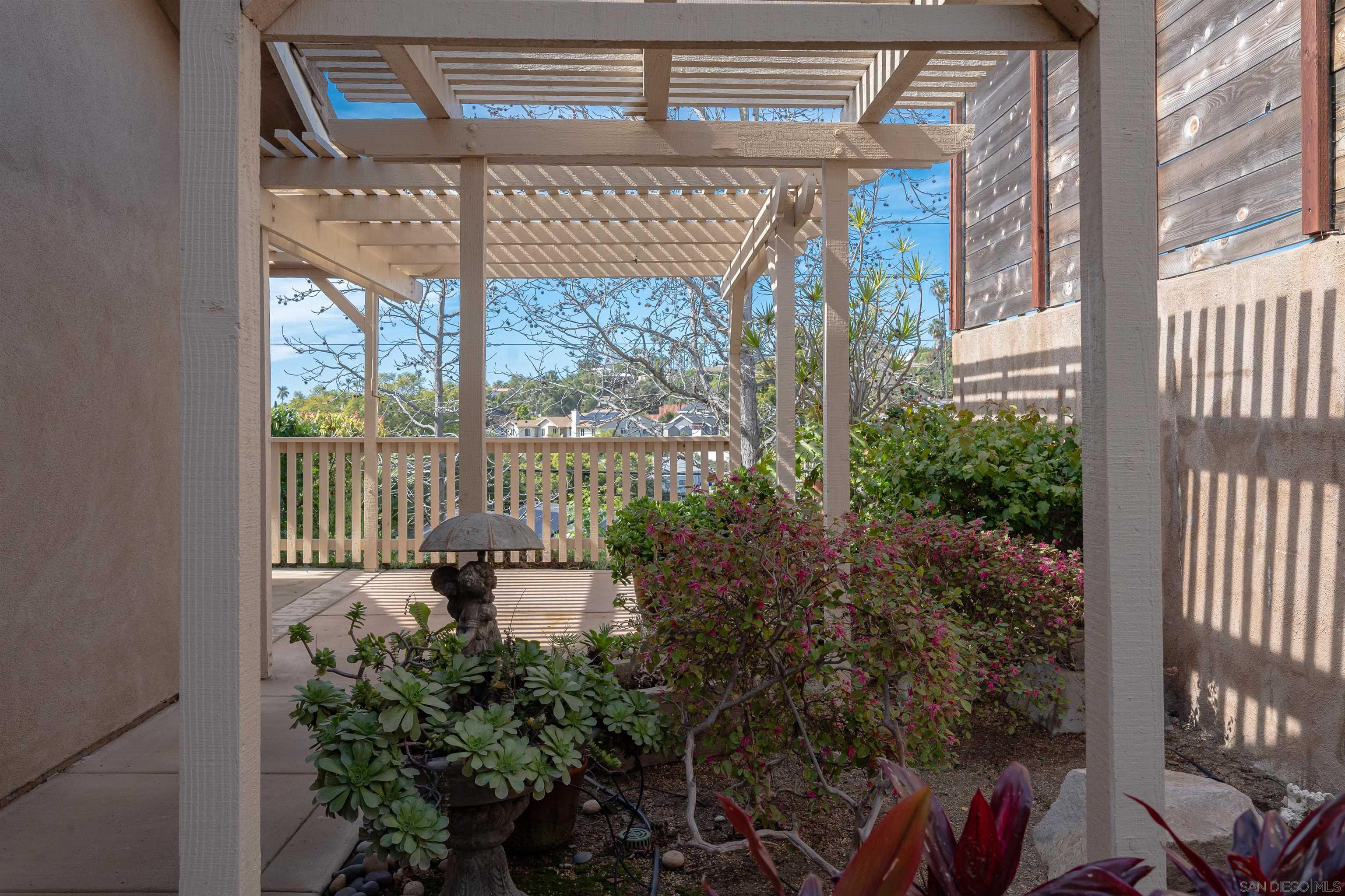 Detail Gallery Image 43 of 58 For 1580  Alta Vista Dr, Vista,  CA 92084 - 4 Beds | 3 Baths