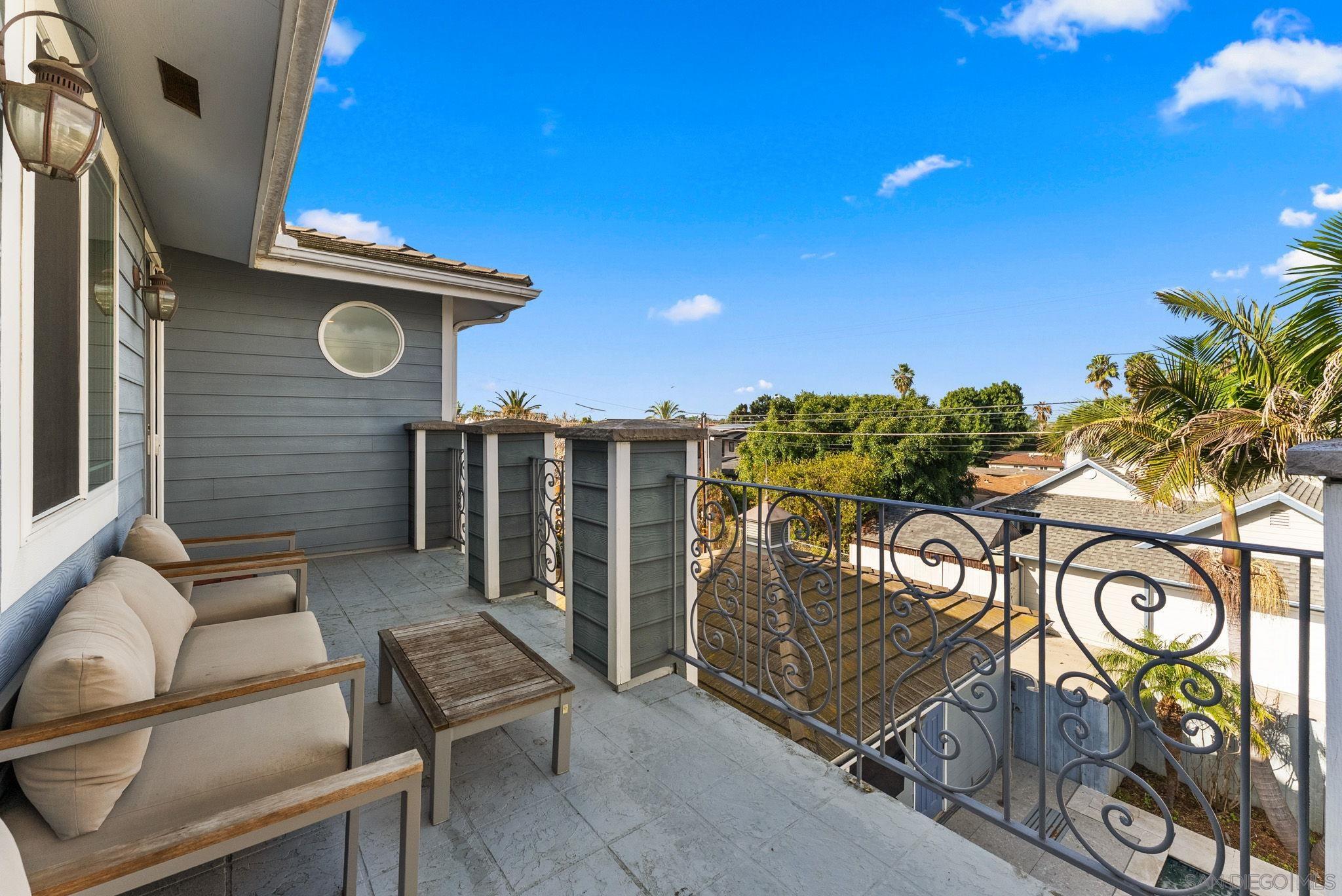 Detail Gallery Image 24 of 60 For 1550  Morenci St, San Diego,  CA 92110 - 5 Beds | 4 Baths