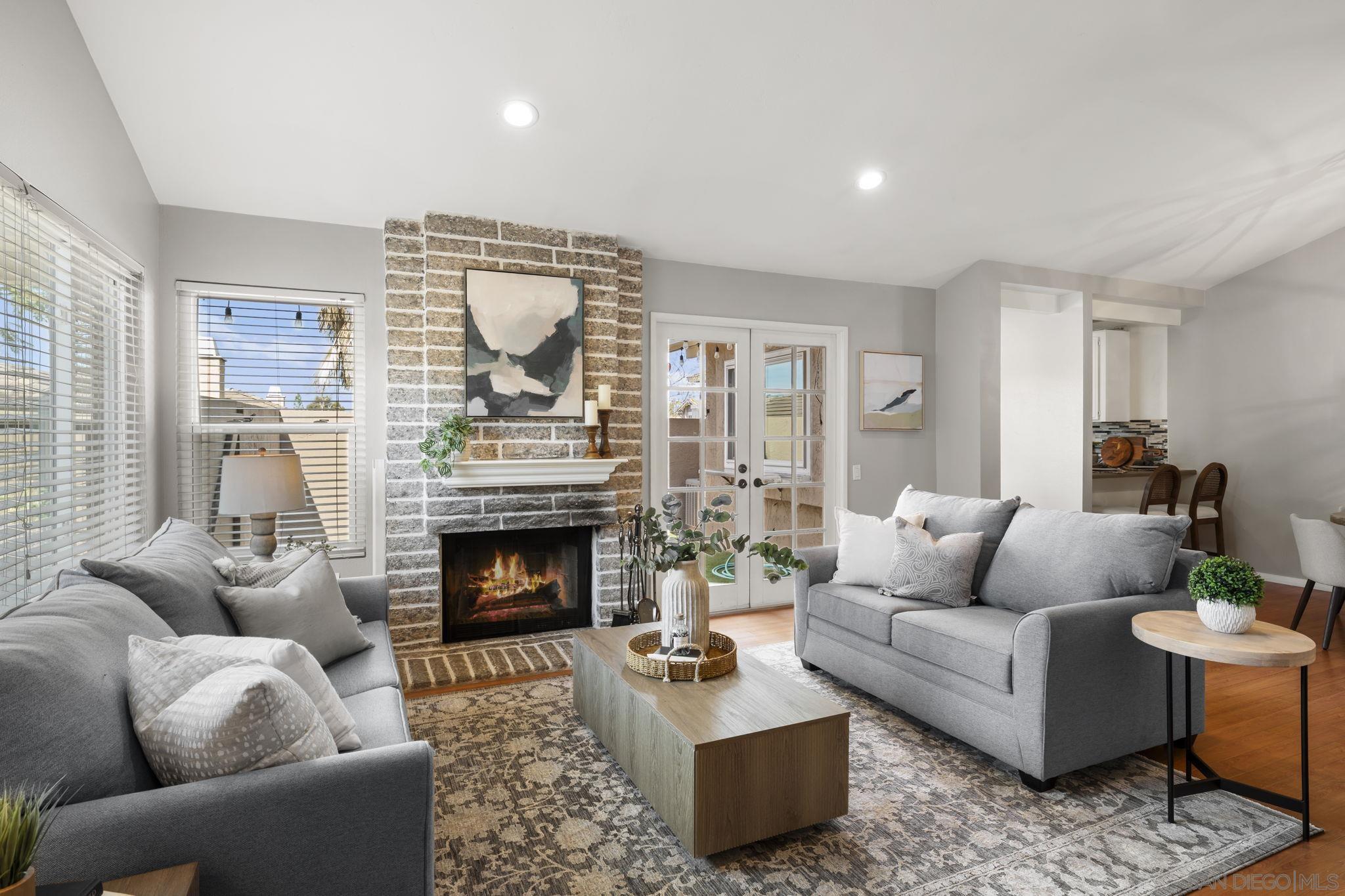 Front Image Thumbnail for SD260004612