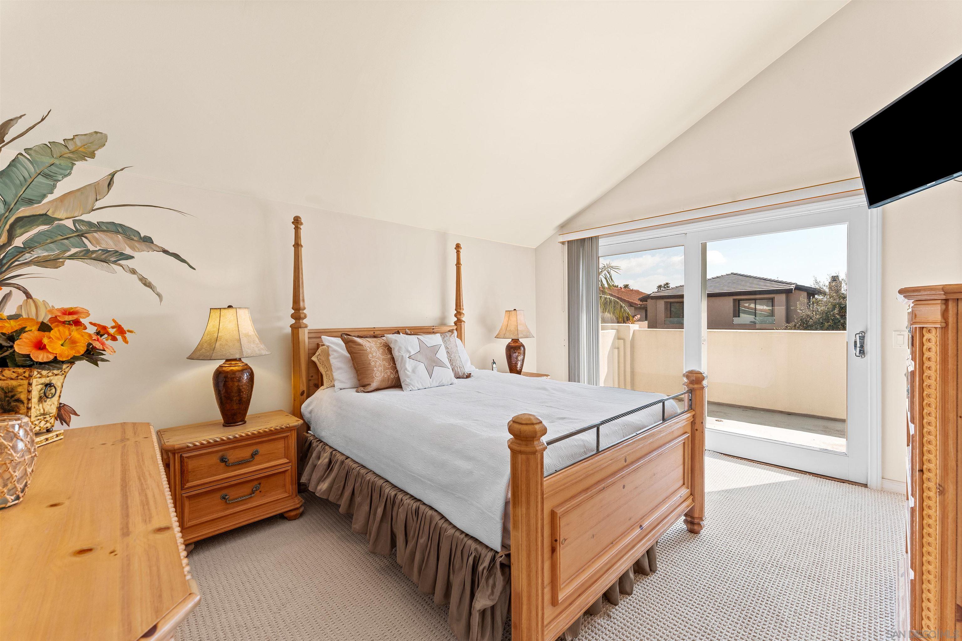 Detail Gallery Image 26 of 34 For 39  the Point, Coronado,  CA 92118 - 4 Beds | 4 Baths