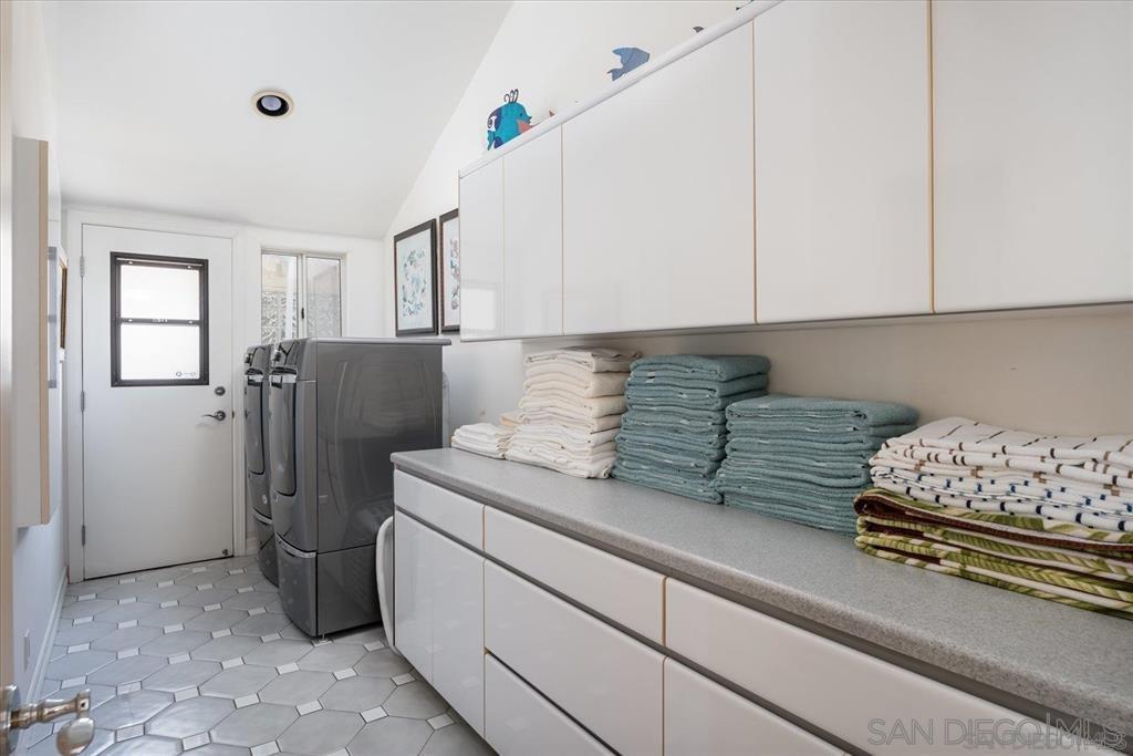 Detail Gallery Image 31 of 34 For 39  the Point, Coronado,  CA 92118 - 4 Beds | 4 Baths