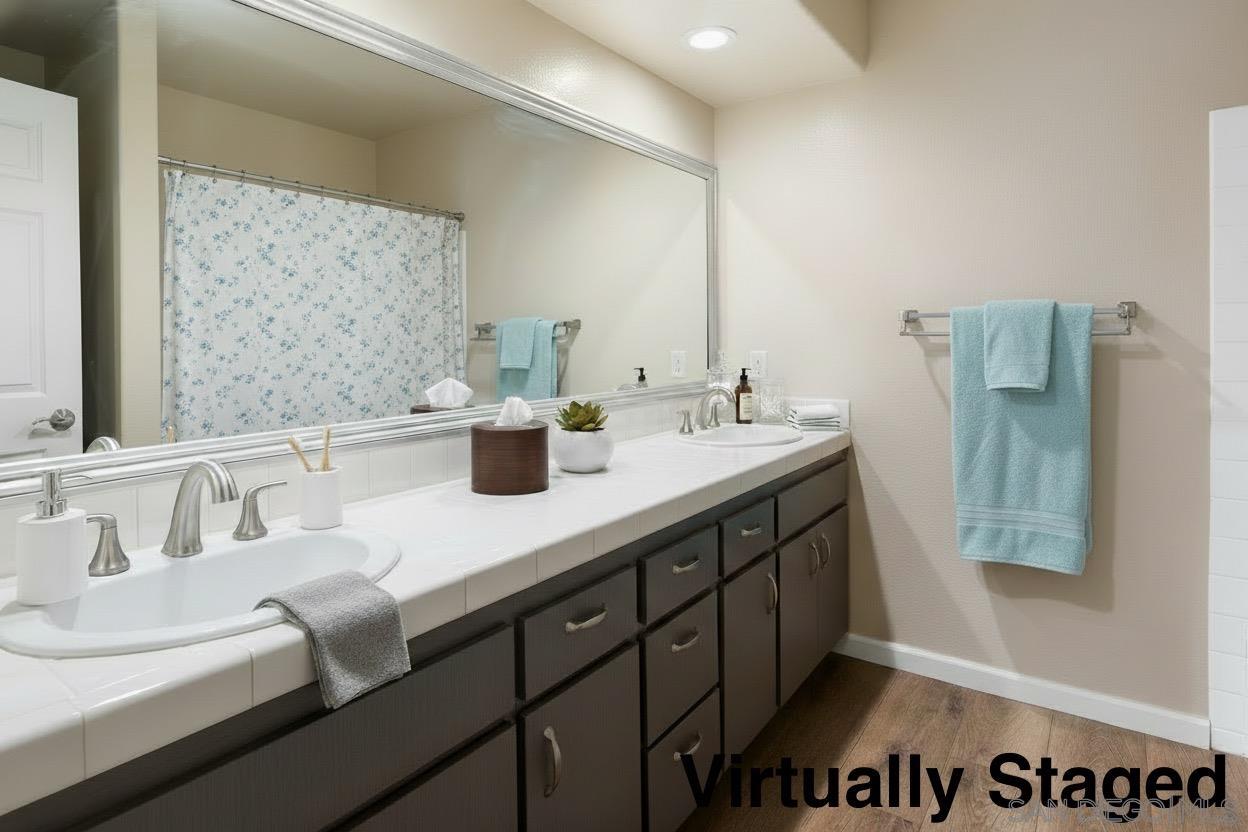 Detail Gallery Image 23 of 52 For 580  Camino De La Reina  #321,  San Diego,  CA 92108 - 2 Beds | 2 Baths