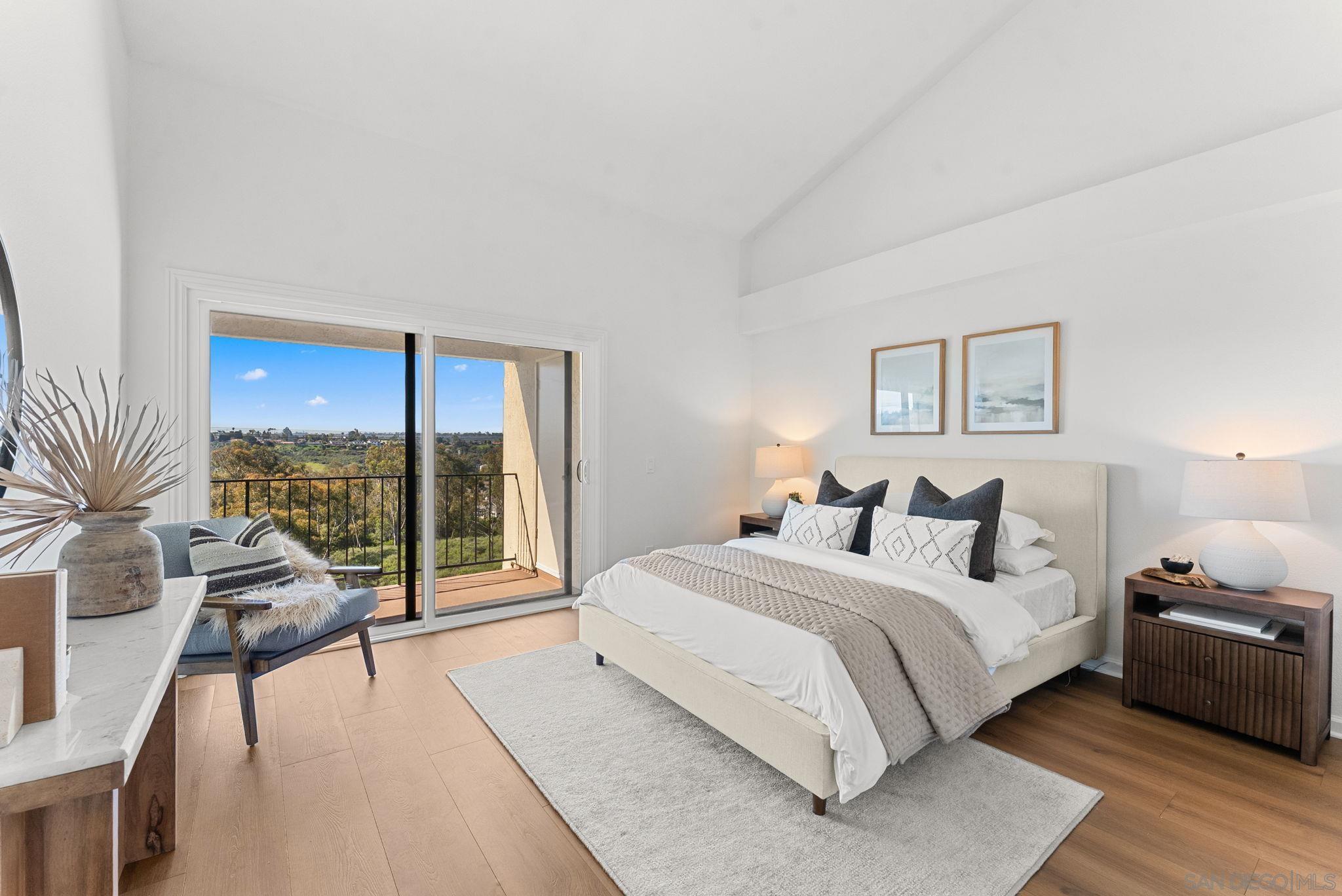 Detail Gallery Image 12 of 29 For 3131  Vista Rica, Carlsbad,  CA 92009 - 2 Beds | 2 Baths