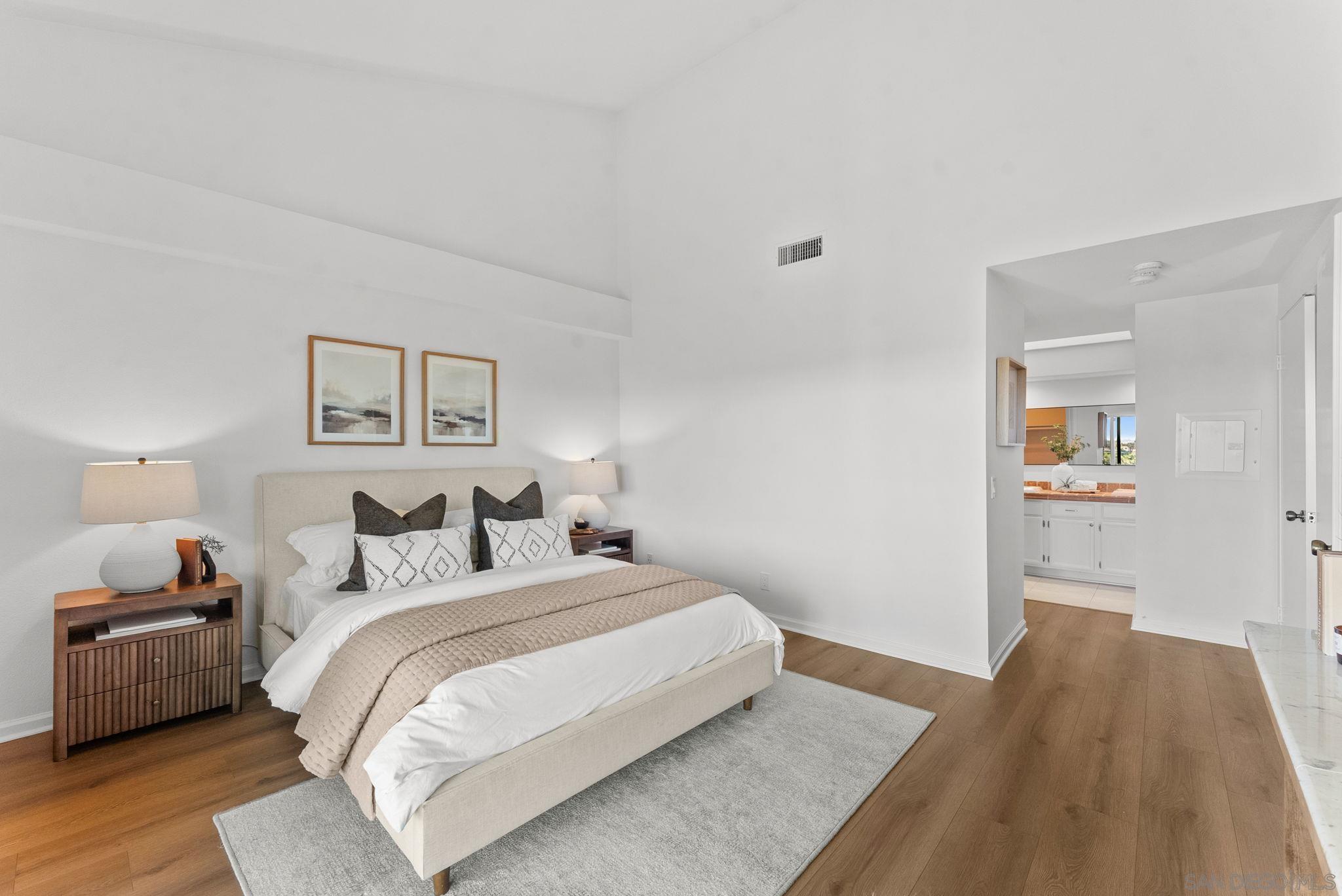 Detail Gallery Image 14 of 29 For 3131  Vista Rica, Carlsbad,  CA 92009 - 2 Beds | 2 Baths