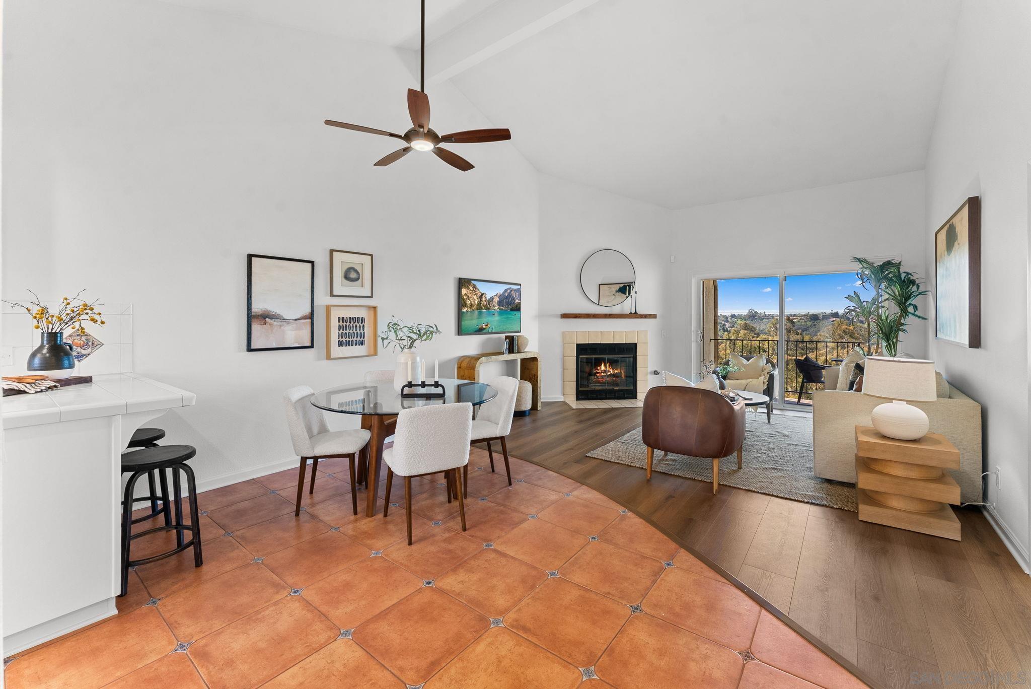 Detail Gallery Image 6 of 29 For 3131  Vista Rica, Carlsbad,  CA 92009 - 2 Beds | 2 Baths