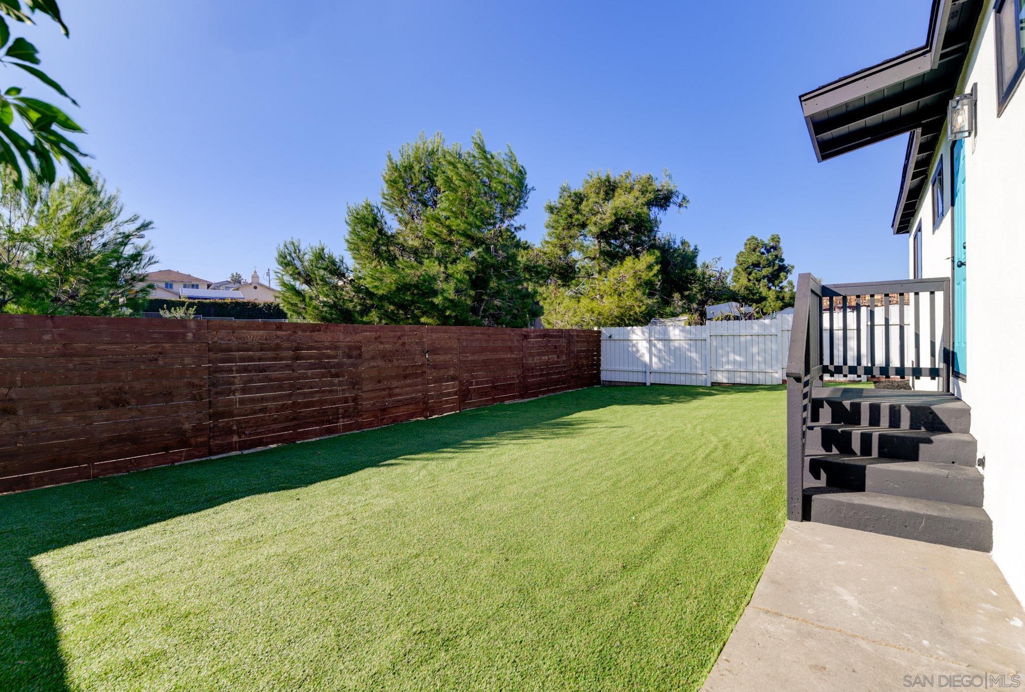 Detail Gallery Image 13 of 29 For 1948  Westinghouse St, San Diego,  CA 92111 - 3 Beds | 2 Baths