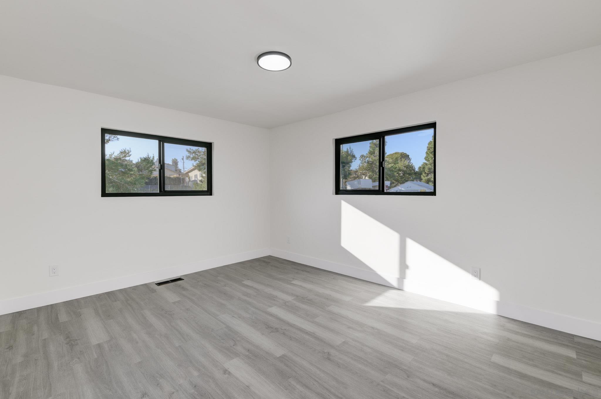 Detail Gallery Image 18 of 29 For 1948  Westinghouse St, San Diego,  CA 92111 - 3 Beds | 2 Baths