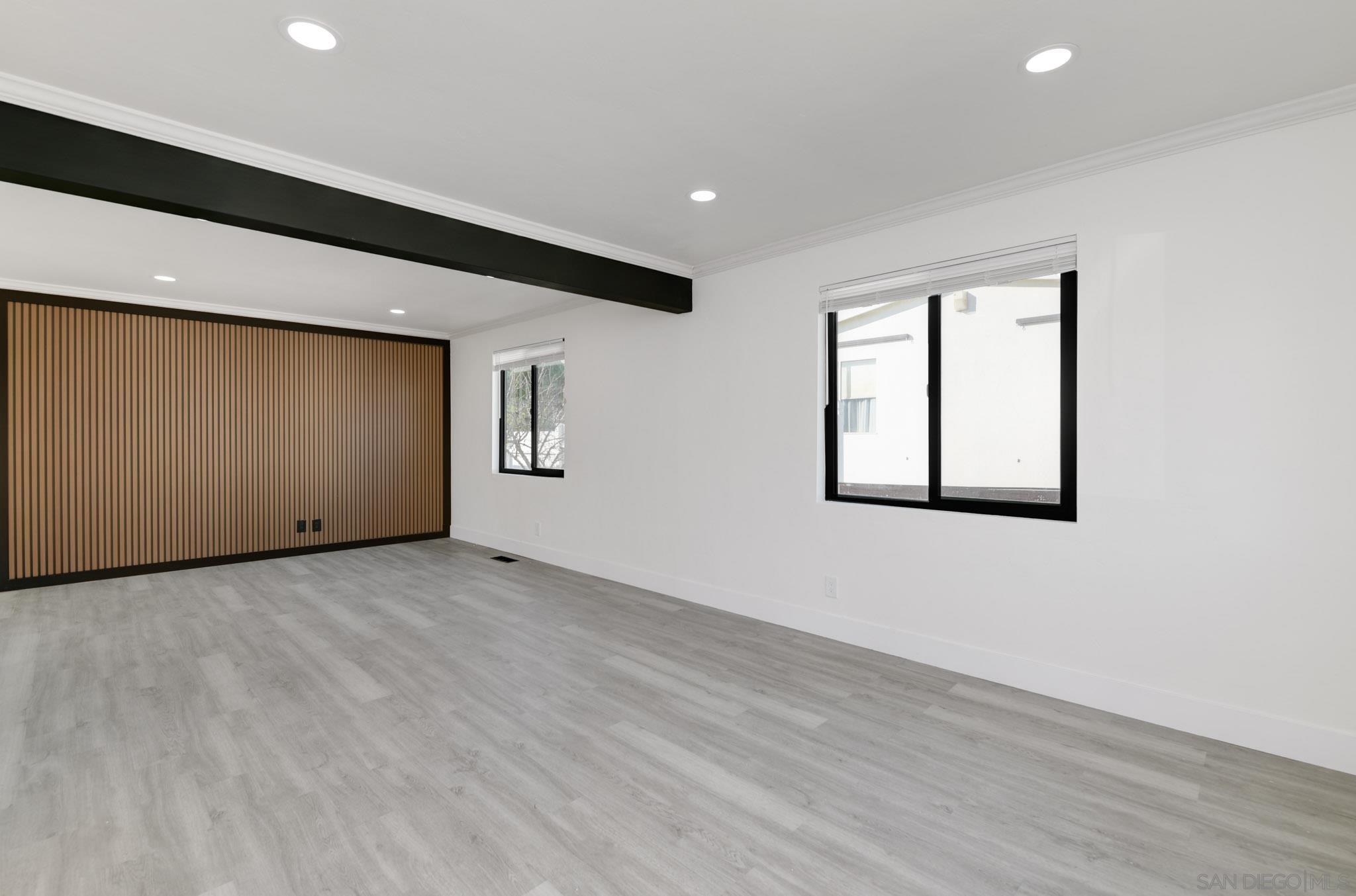 Detail Gallery Image 6 of 29 For 1948  Westinghouse St, San Diego,  CA 92111 - 3 Beds | 2 Baths