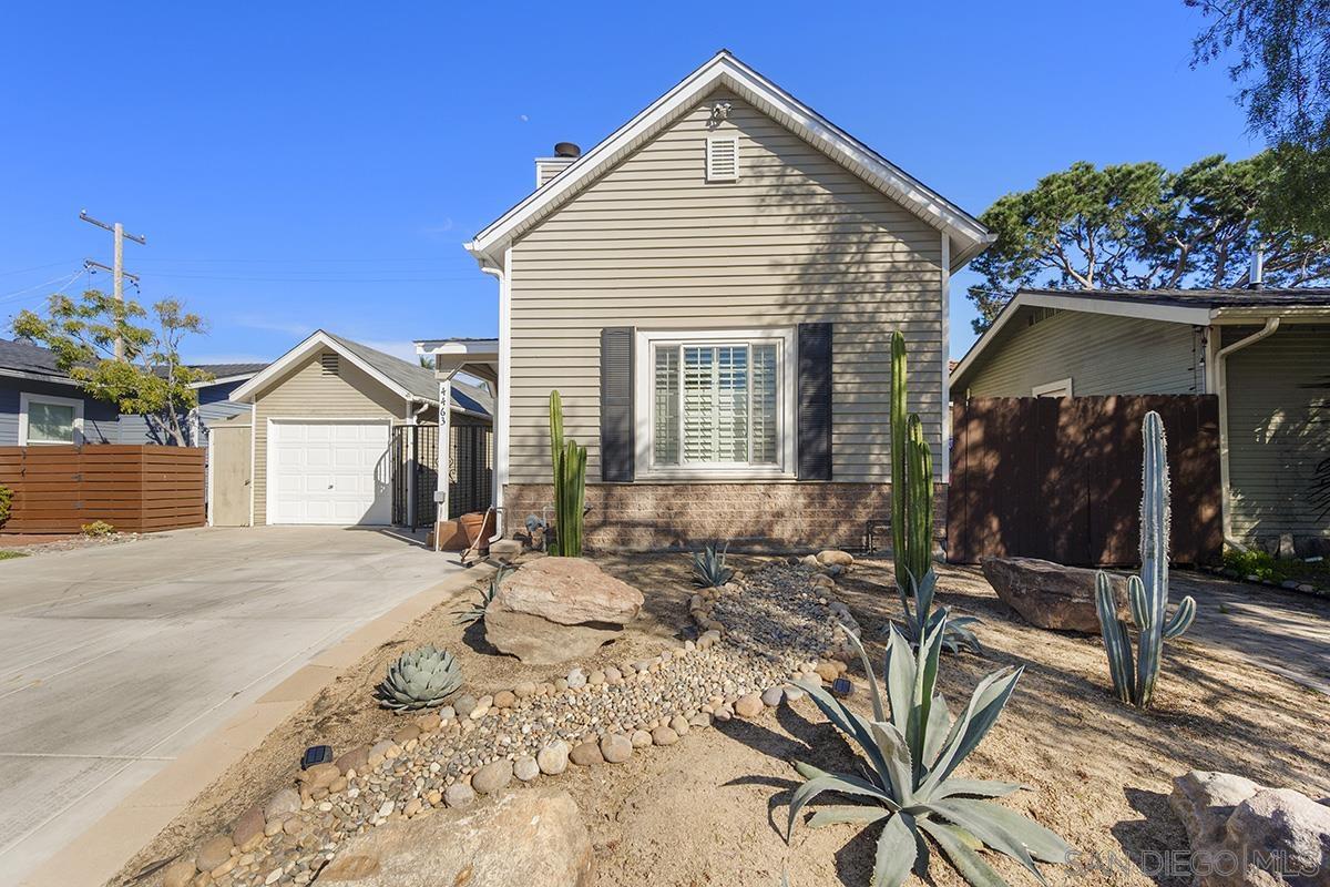 Detail Gallery Image 2 of 28 For 4463  Bancroft Street, San Diego,  CA 92116 - 2 Beds | 2 Baths