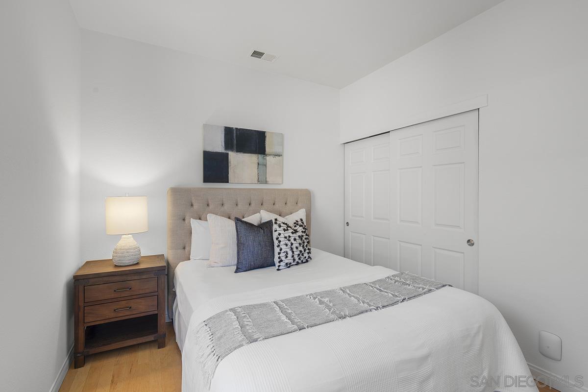 Detail Gallery Image 20 of 28 For 4463  Bancroft Street, San Diego,  CA 92116 - 2 Beds | 2 Baths