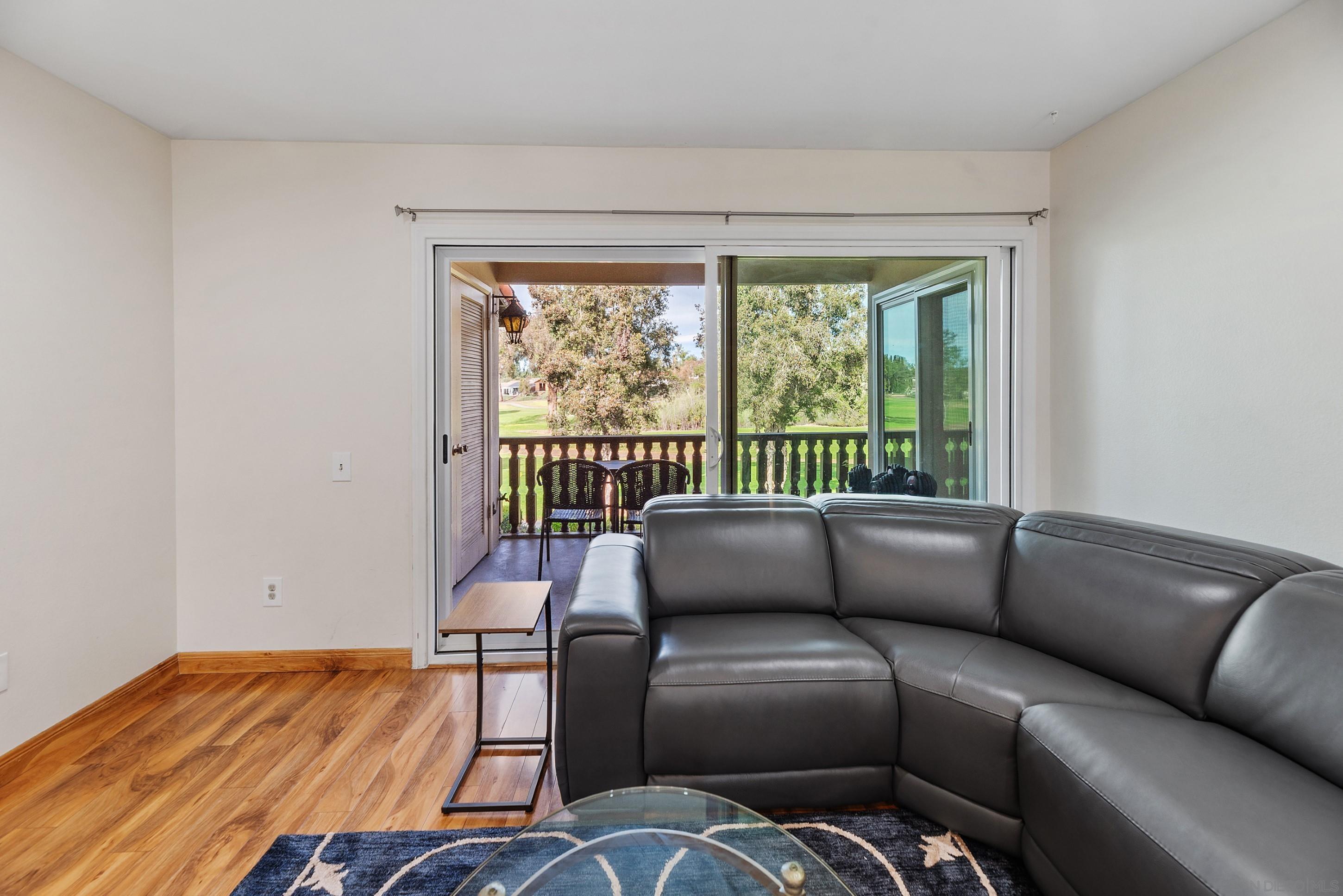 Detail Gallery Image 12 of 42 For 12130  Rancho Bernardo Rd  #B,  San Diego,  CA 92128 - 2 Beds | 2 Baths