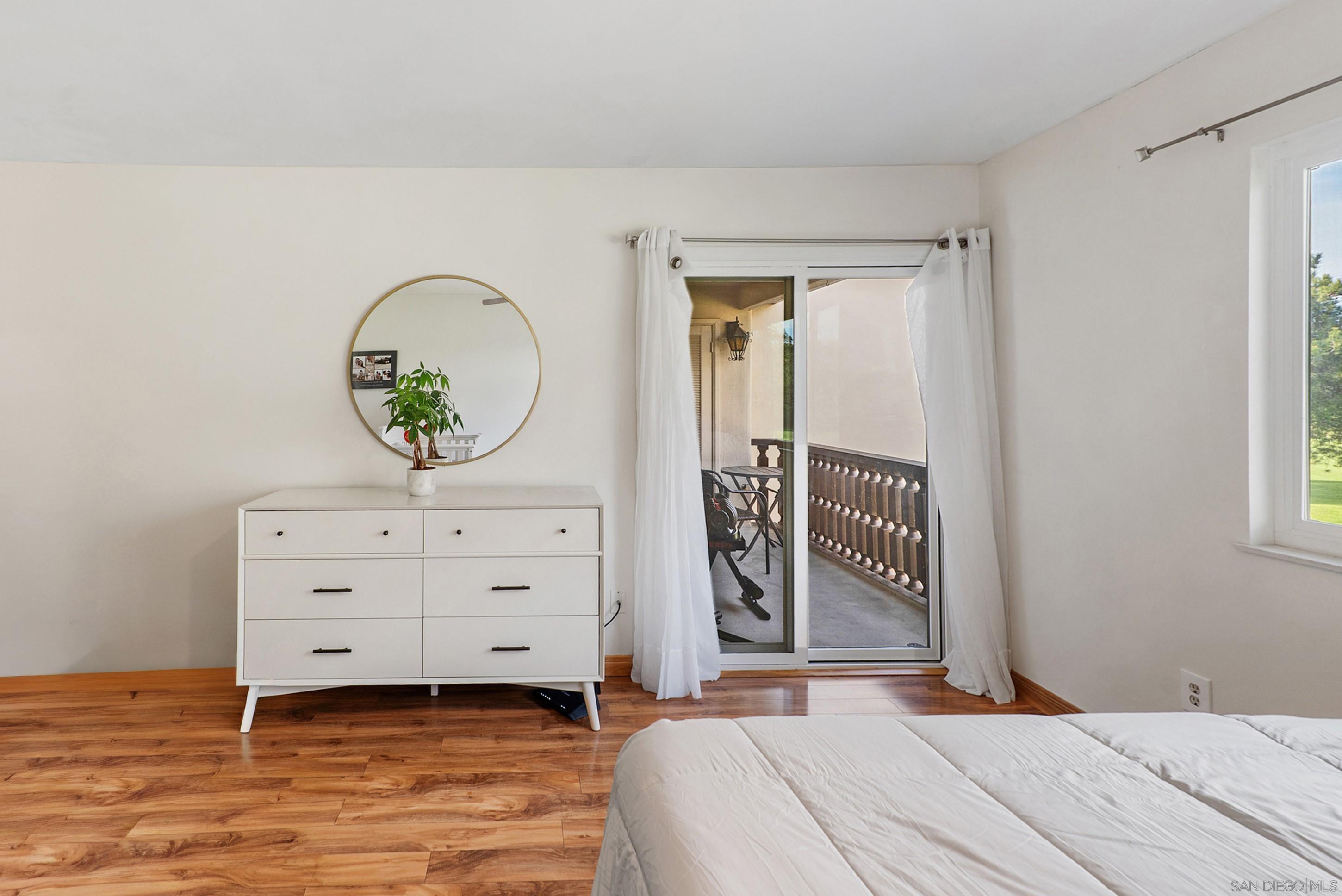 Detail Gallery Image 21 of 42 For 12130  Rancho Bernardo Rd  #B,  San Diego,  CA 92128 - 2 Beds | 2 Baths