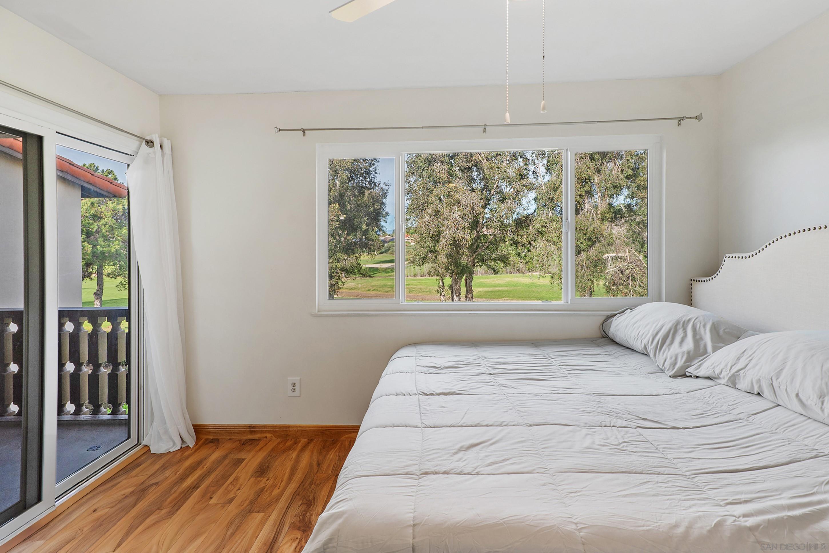 Detail Gallery Image 22 of 42 For 12130  Rancho Bernardo Rd  #B,  San Diego,  CA 92128 - 2 Beds | 2 Baths