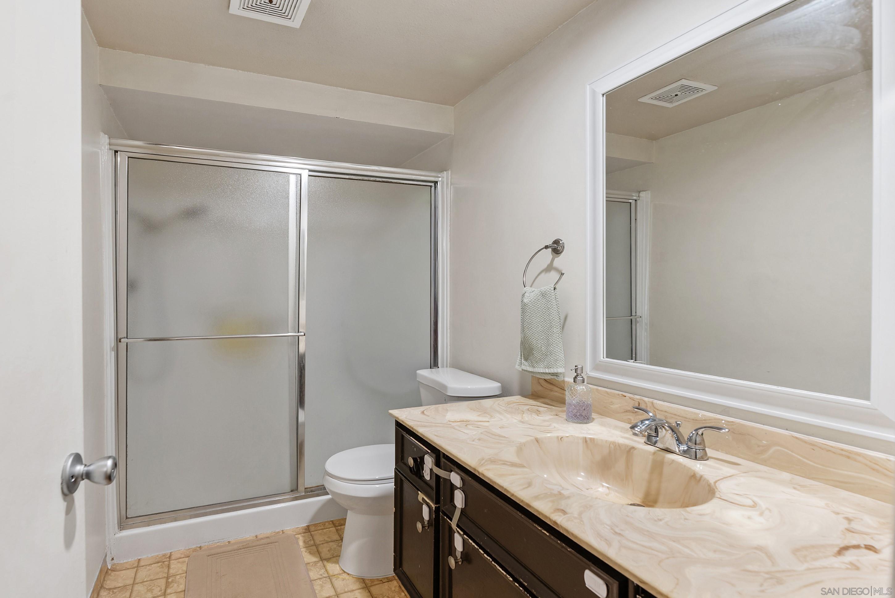 Detail Gallery Image 29 of 42 For 12130  Rancho Bernardo Rd  #B,  San Diego,  CA 92128 - 2 Beds | 2 Baths