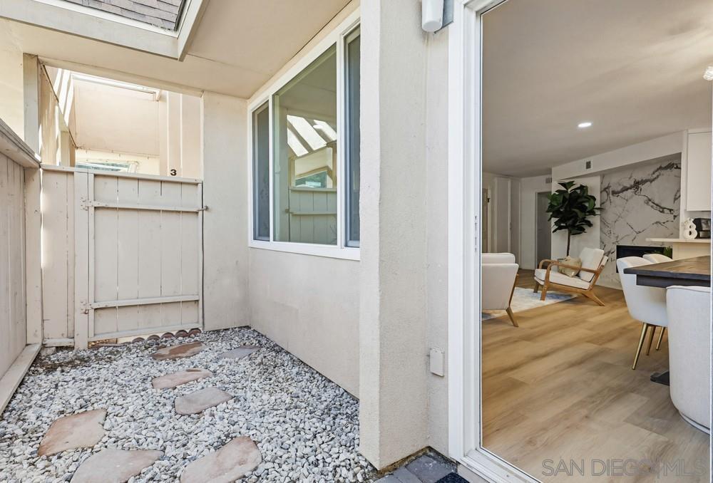 Detail Gallery Image 24 of 58 For 3116  Groton Way  #2,  San Diego,  CA 92110 - 3 Beds | 2 Baths