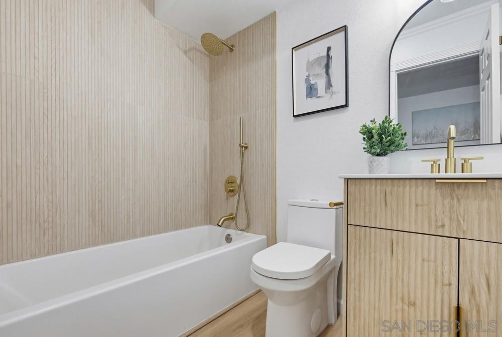 Detail Gallery Image 41 of 58 For 3116  Groton Way  #2,  San Diego,  CA 92110 - 3 Beds | 2 Baths