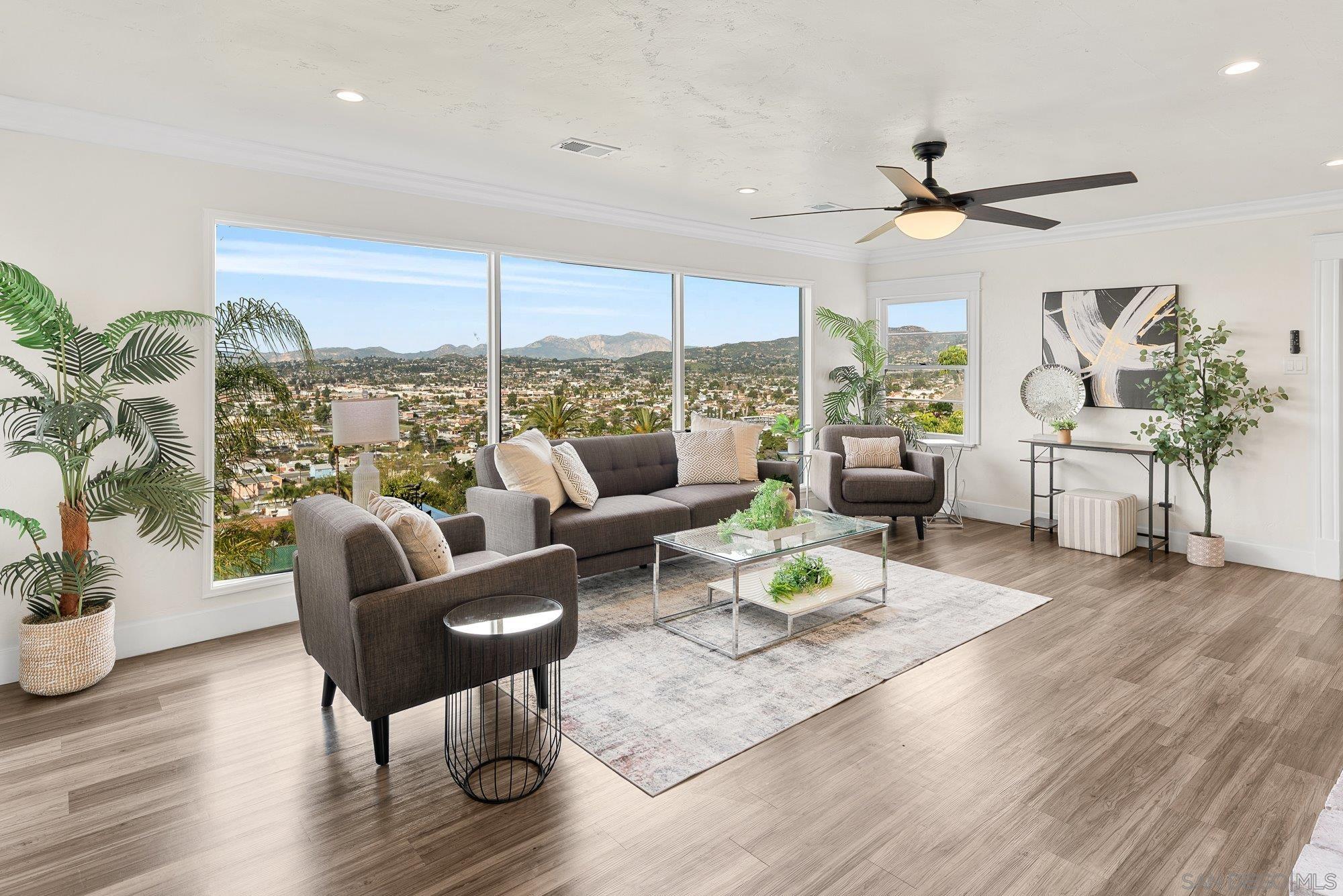 Front Image Thumbnail for SD260004635