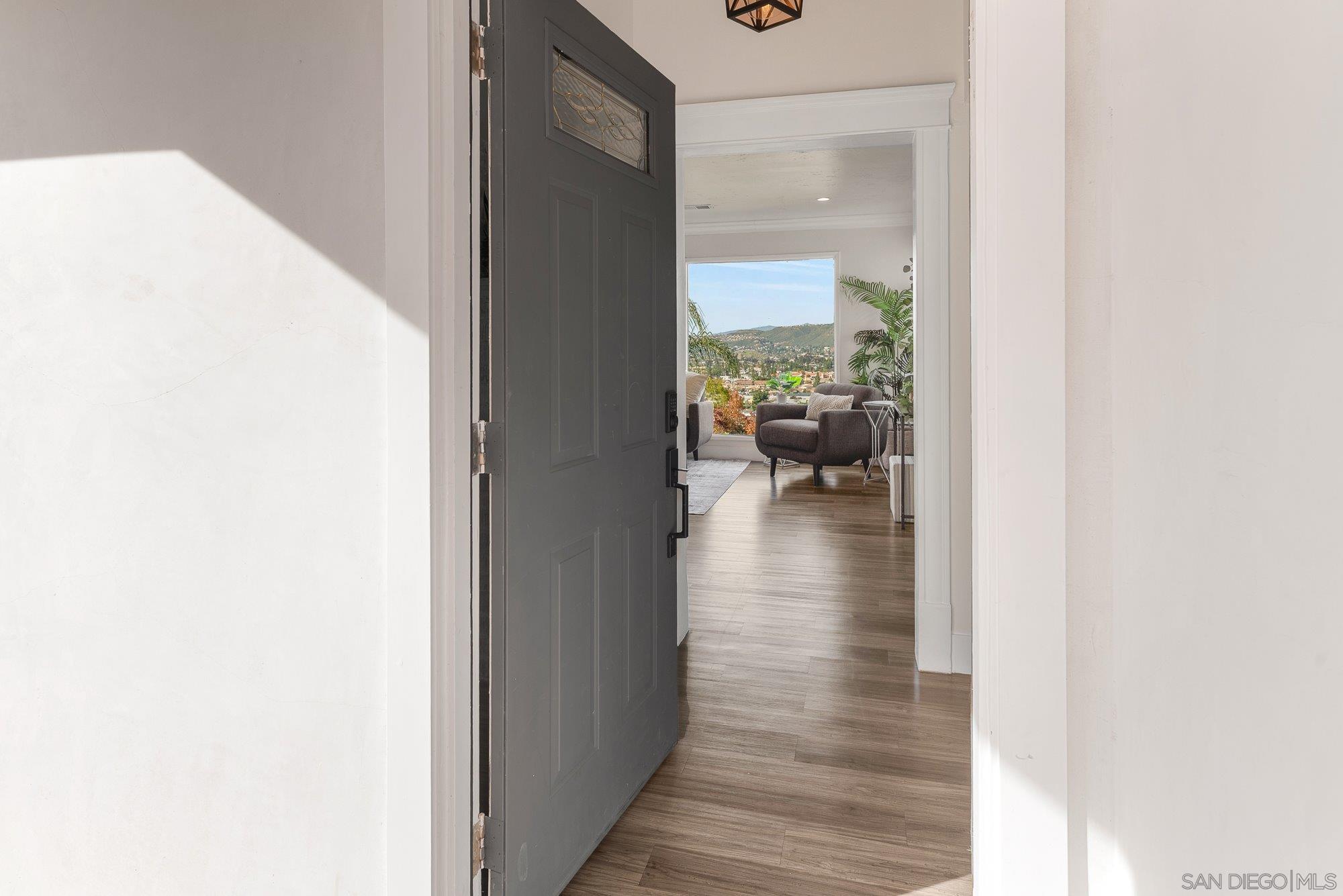 Detail Gallery Image 16 of 64 For 1192  Merritt Dr, El Cajon,  CA 92020 - 3 Beds | 3/1 Baths