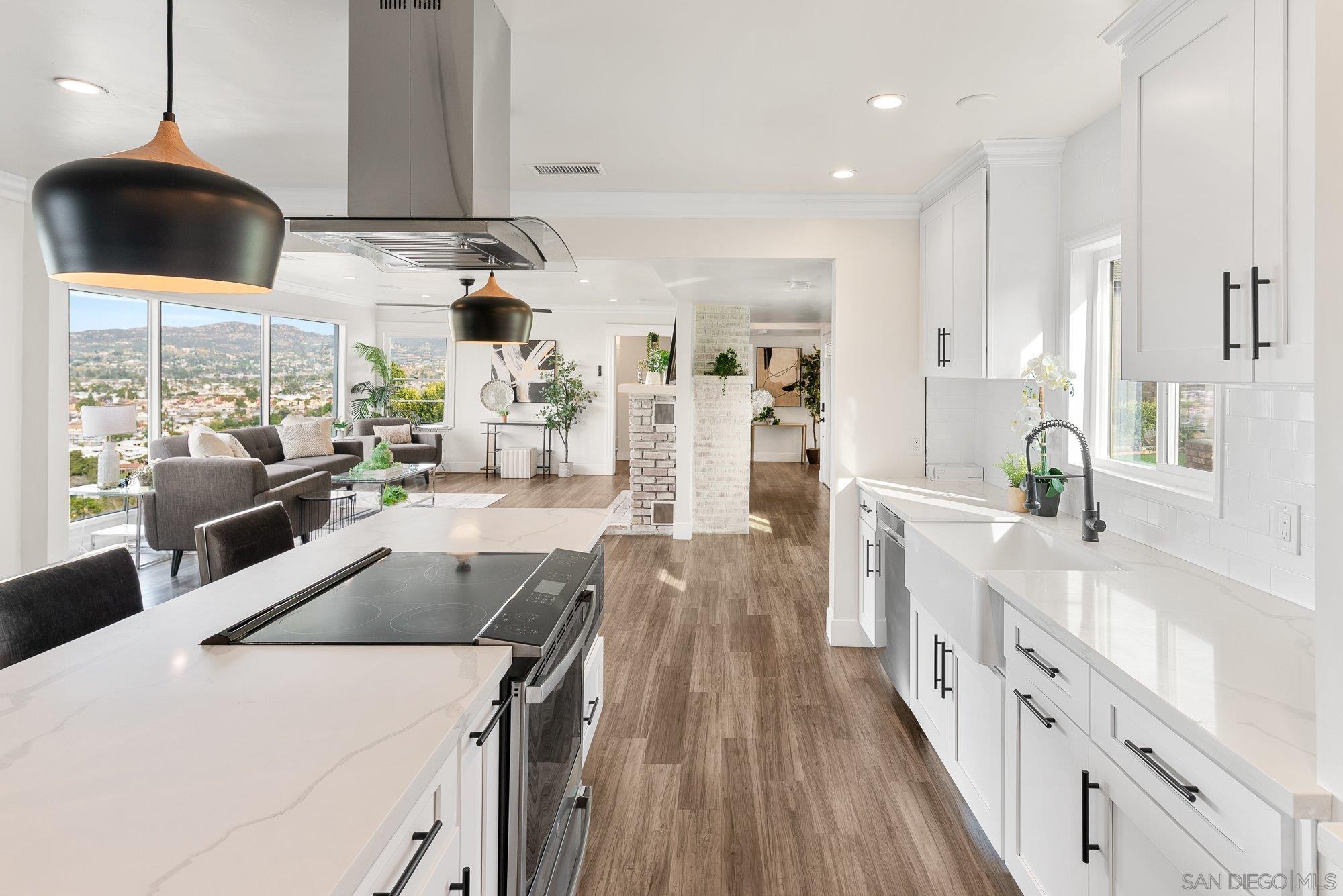 Detail Gallery Image 31 of 64 For 1192  Merritt Dr, El Cajon,  CA 92020 - 3 Beds | 3/1 Baths