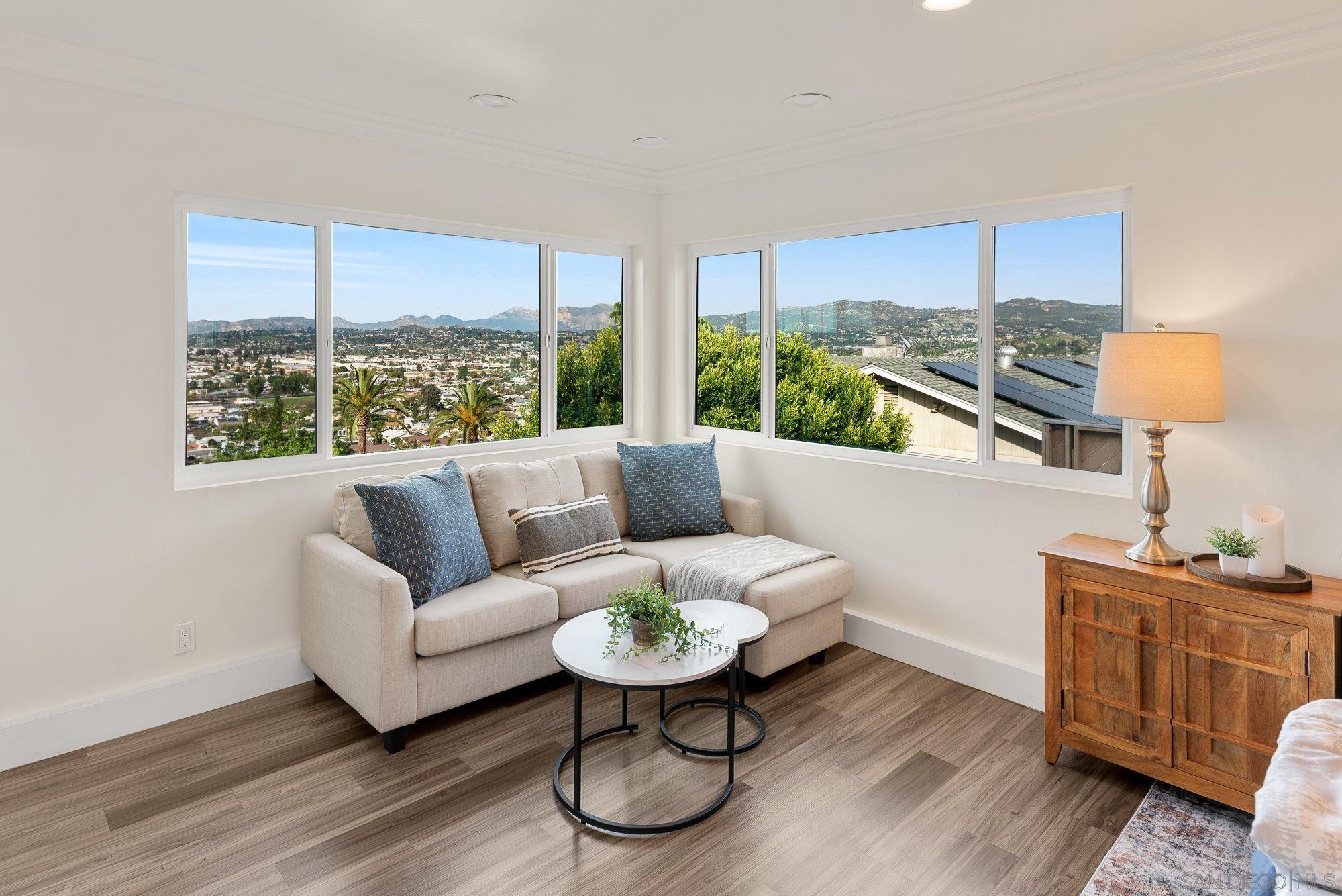 Detail Gallery Image 34 of 64 For 1192  Merritt Dr, El Cajon,  CA 92020 - 3 Beds | 3/1 Baths