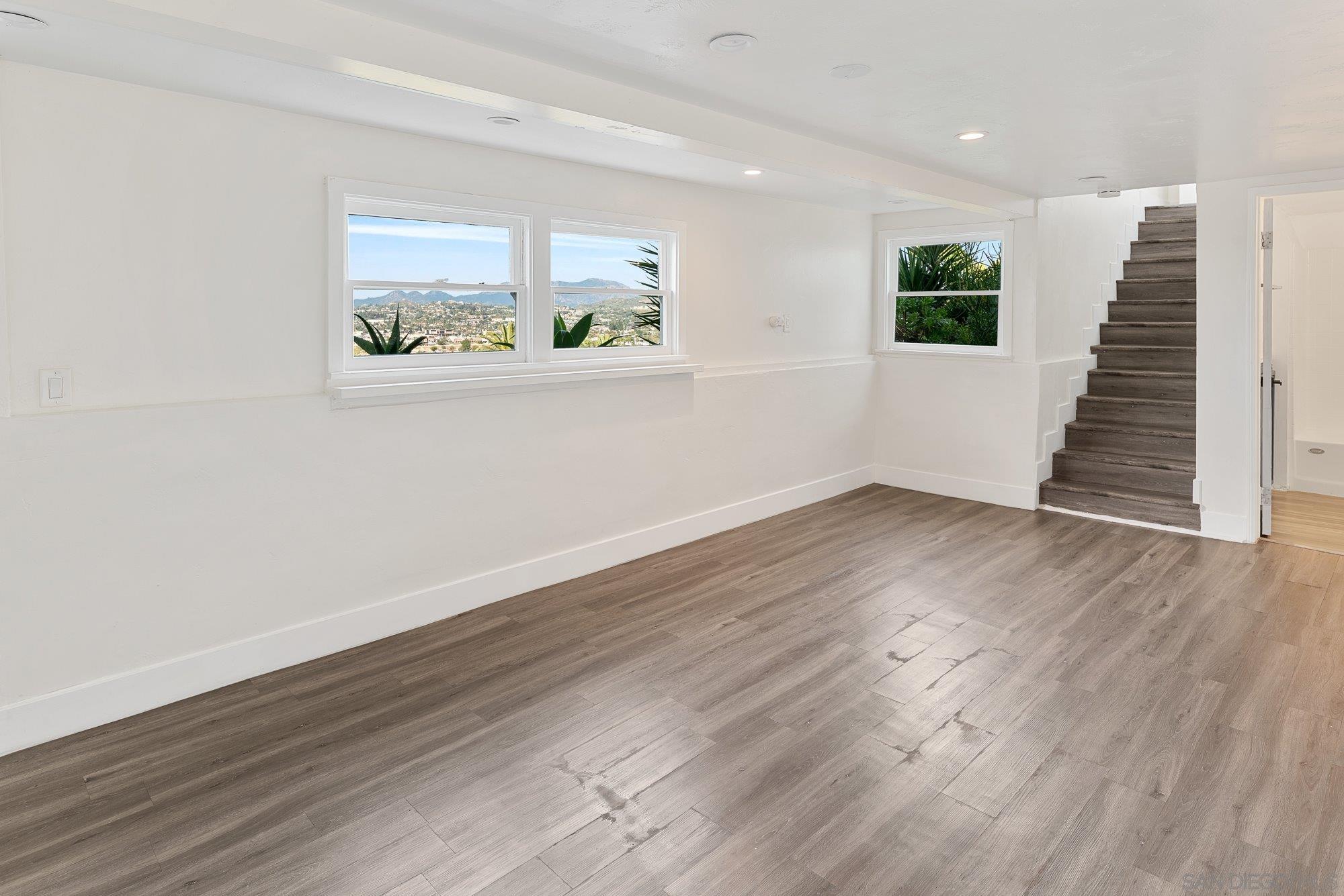 Detail Gallery Image 44 of 64 For 1192  Merritt Dr, El Cajon,  CA 92020 - 3 Beds | 3/1 Baths