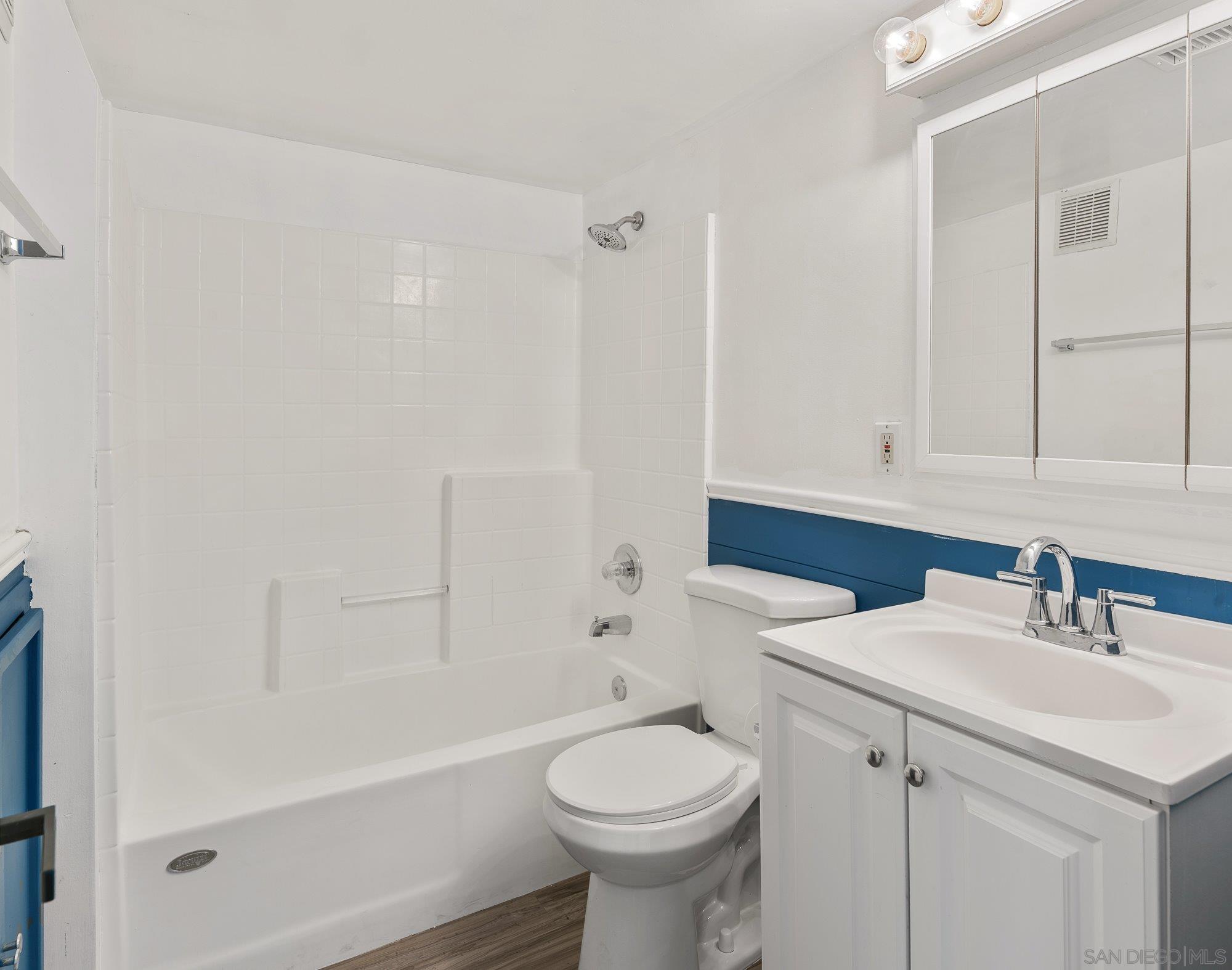 Detail Gallery Image 46 of 64 For 1192  Merritt Dr, El Cajon,  CA 92020 - 3 Beds | 3/1 Baths