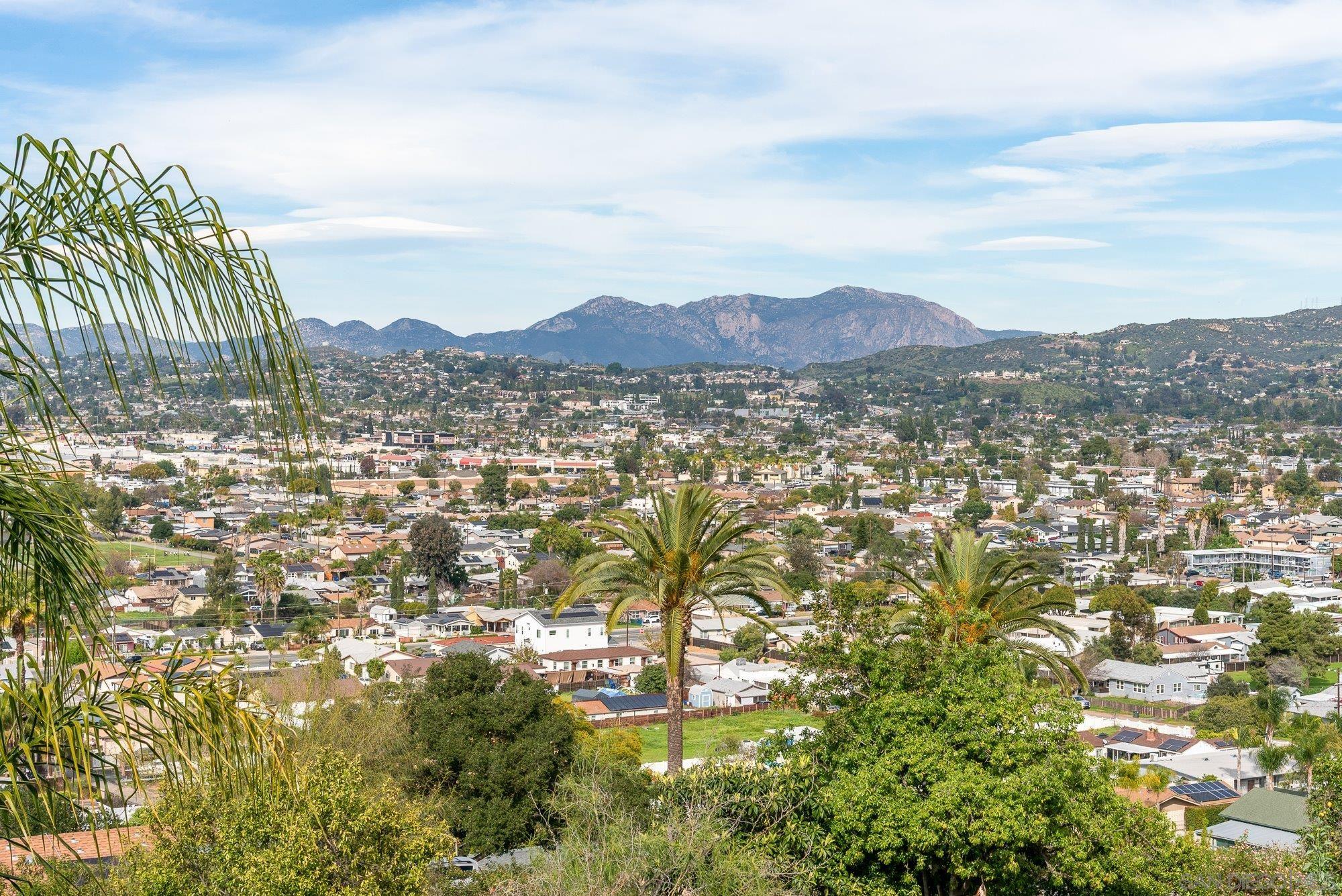 Detail Gallery Image 54 of 64 For 1192  Merritt Dr, El Cajon,  CA 92020 - 3 Beds | 3/1 Baths