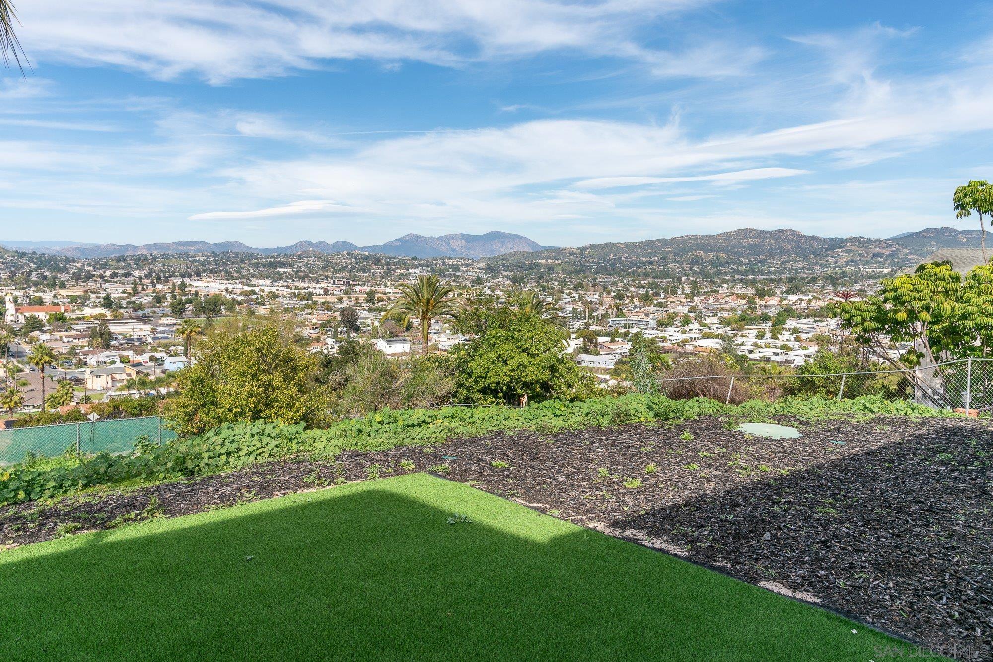 Detail Gallery Image 57 of 64 For 1192  Merritt Dr, El Cajon,  CA 92020 - 3 Beds | 3/1 Baths