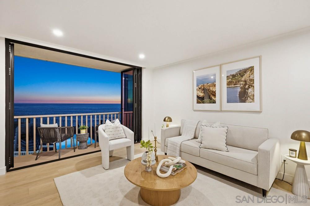 Detail Gallery Image 17 of 26 For 5015  Santa Cruz Ave  #209,  San Diego,  CA 92107 - 1 Beds | 1 Baths