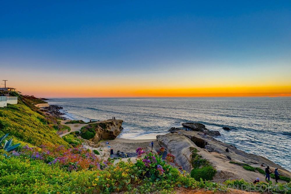 Detail Gallery Image 23 of 26 For 5015  Santa Cruz Ave  #209,  San Diego,  CA 92107 - 1 Beds | 1 Baths