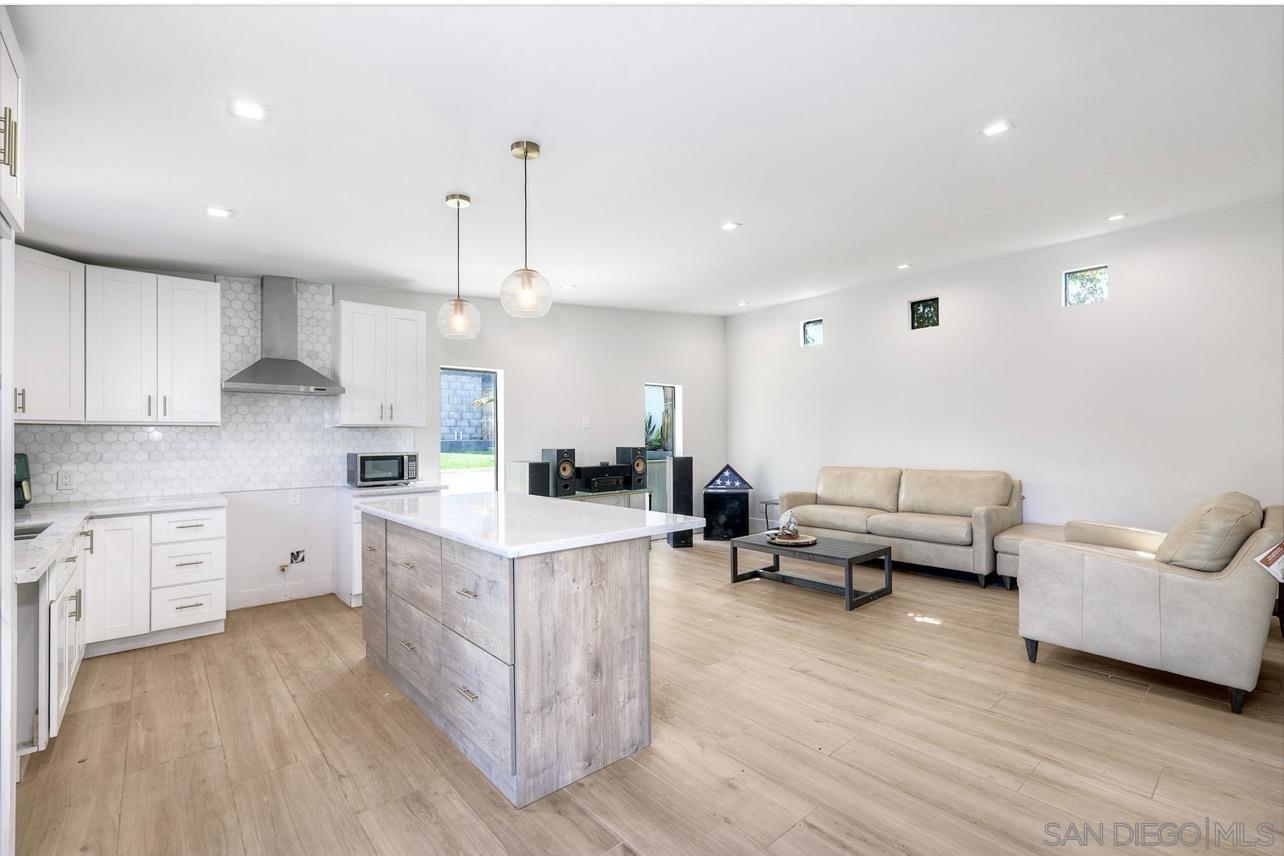 Detail Gallery Image 21 of 29 For 2240  Hartford St., San Diego,  CA 92110 - 4 Beds | 2/1 Baths