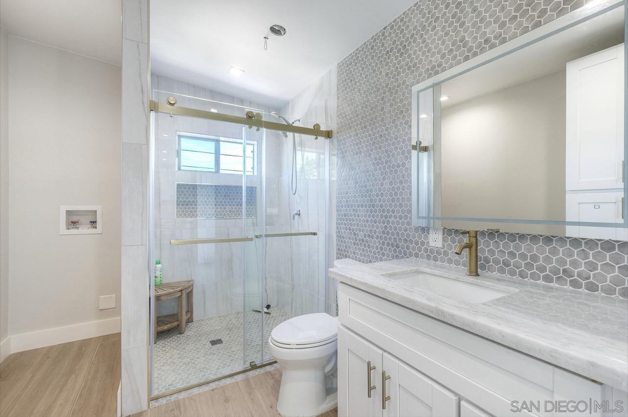 Detail Gallery Image 22 of 29 For 2240  Hartford St., San Diego,  CA 92110 - 4 Beds | 2/1 Baths
