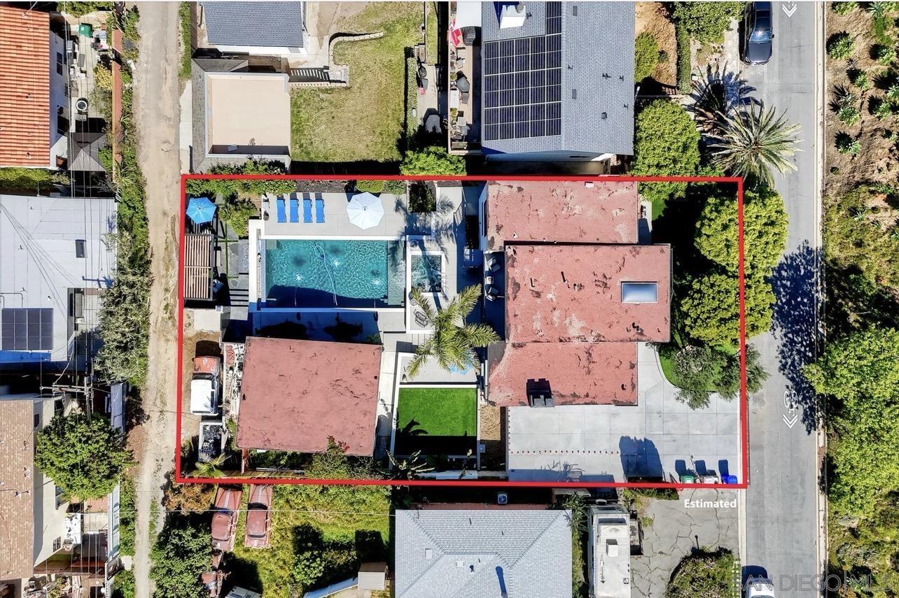 Detail Gallery Image 23 of 29 For 2240  Hartford St., San Diego,  CA 92110 - 4 Beds | 2/1 Baths