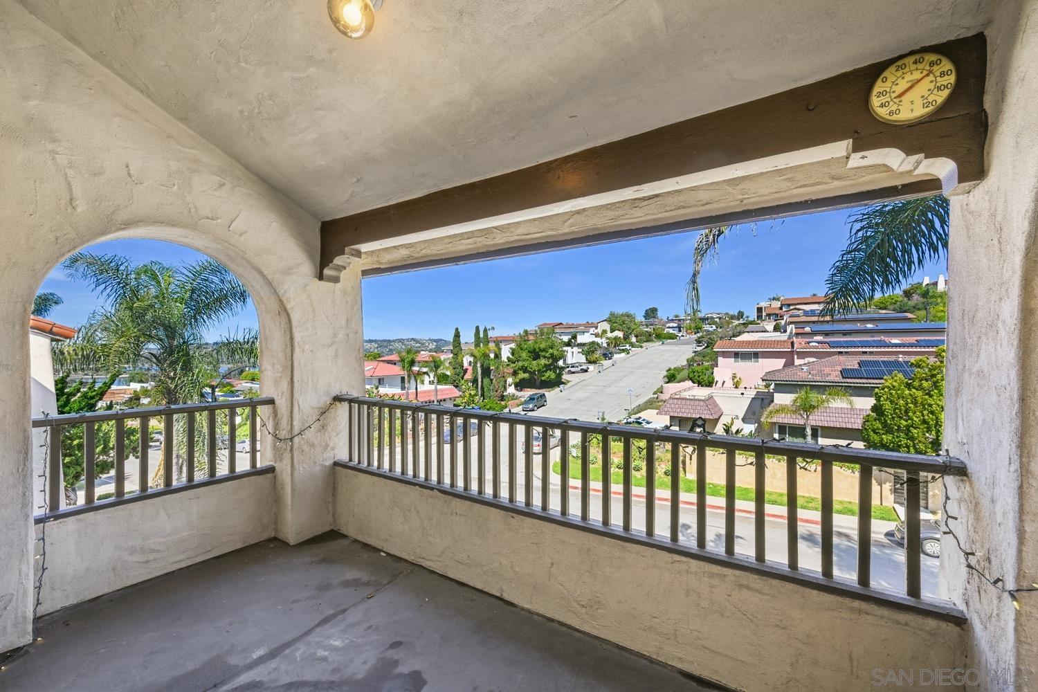 Detail Gallery Image 17 of 21 For 2530  Clairemont Dr  #303,  San Diego,  CA 92117 - 2 Beds | 1 Baths