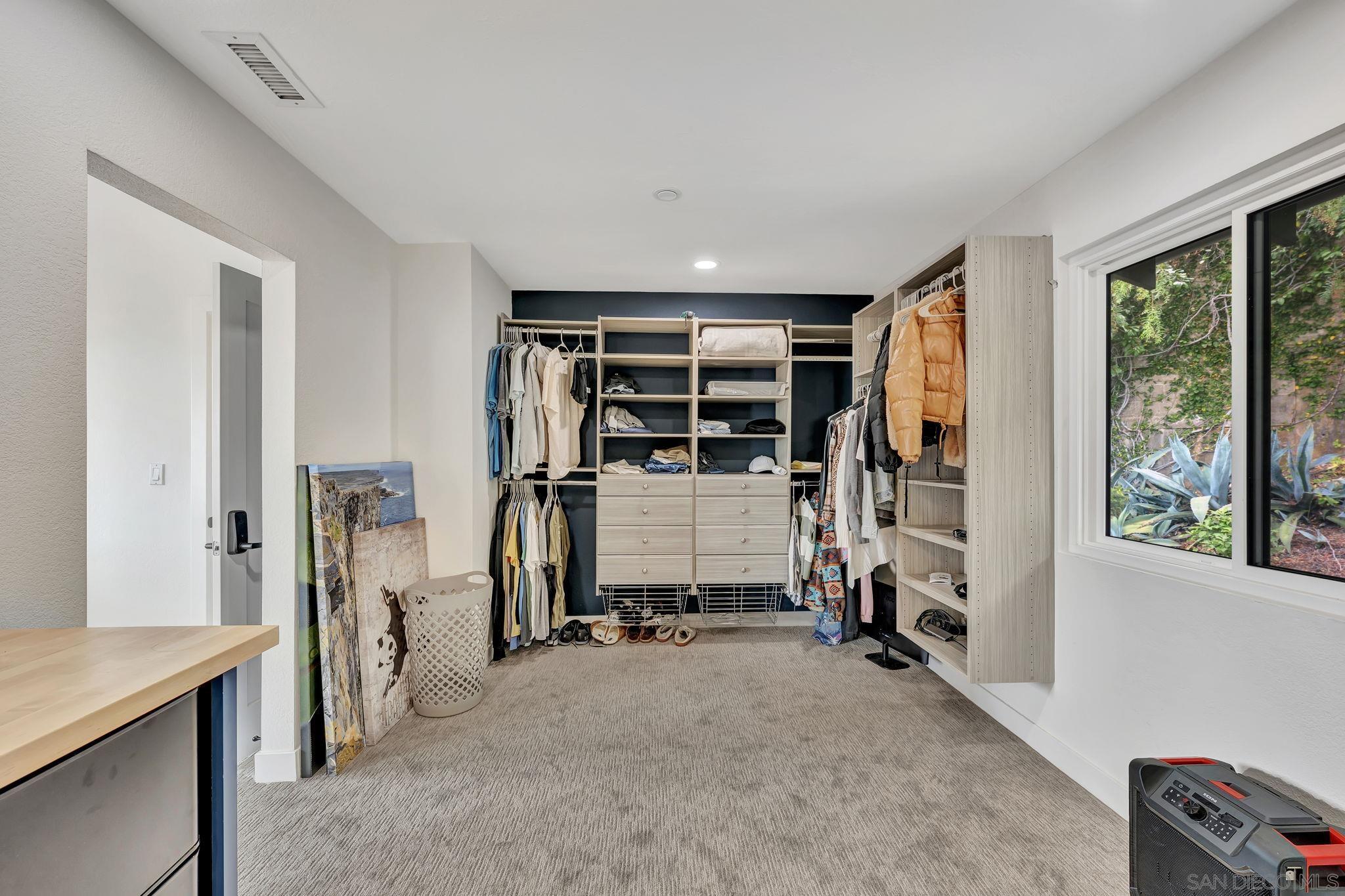 Detail Gallery Image 28 of 39 For 4016  Ampudia, San Diego,  CA 92110 - 3 Beds | 2/1 Baths