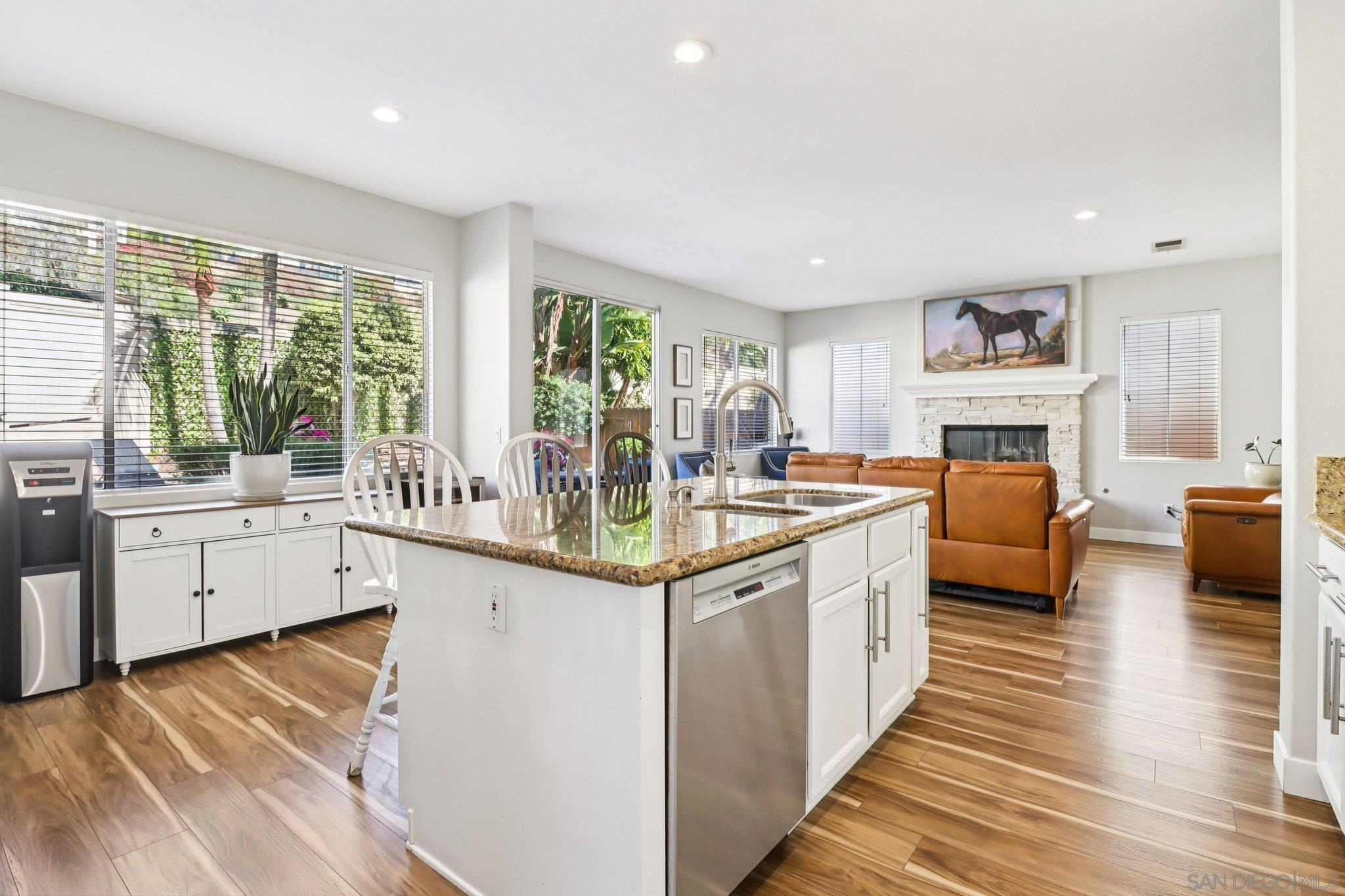 Detail Gallery Image 19 of 50 For 2904  Avenida Valera, Carlsbad,  CA 92009 - 4 Beds | 3 Baths