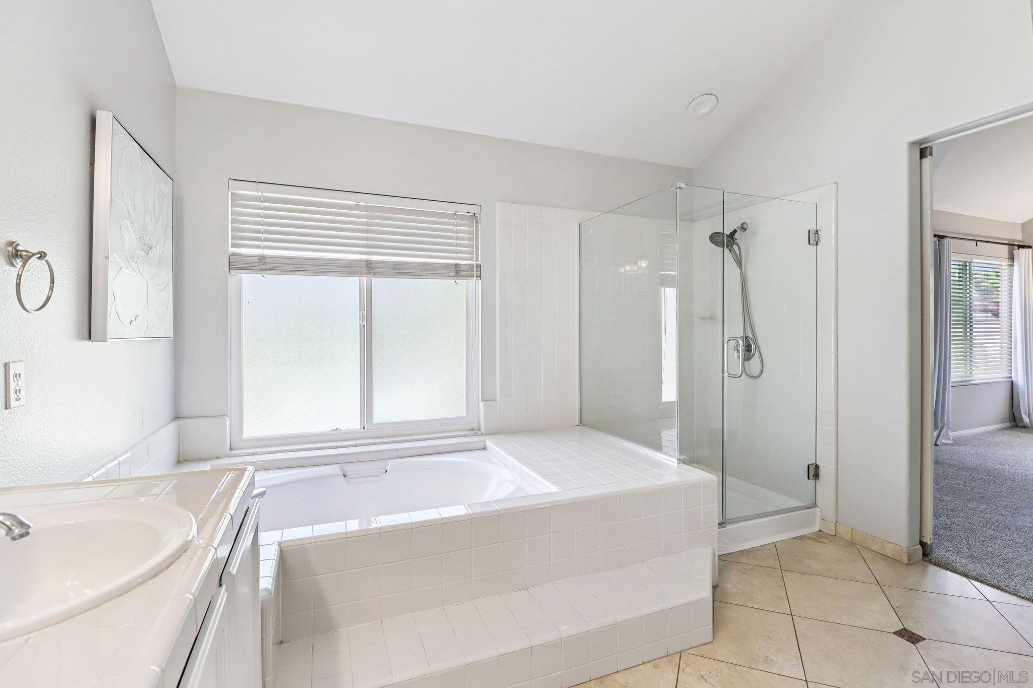 Detail Gallery Image 32 of 50 For 2904  Avenida Valera, Carlsbad,  CA 92009 - 4 Beds | 3 Baths