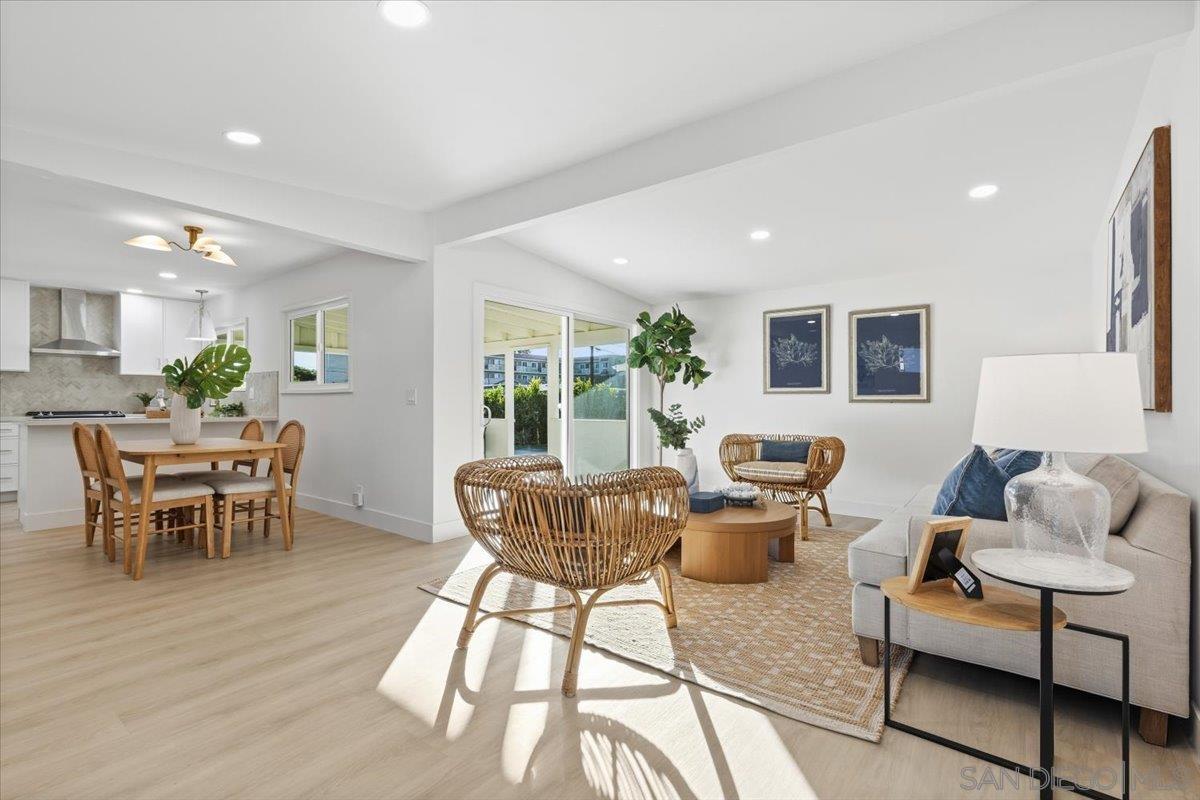 Detail Gallery Image 2 of 18 For 4970  Mable Way, San Diego,  CA 92117 - 4 Beds | 2 Baths