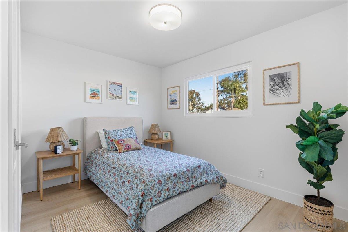 Detail Gallery Image 11 of 18 For 4970  Mable Way, San Diego,  CA 92117 - 4 Beds | 2 Baths