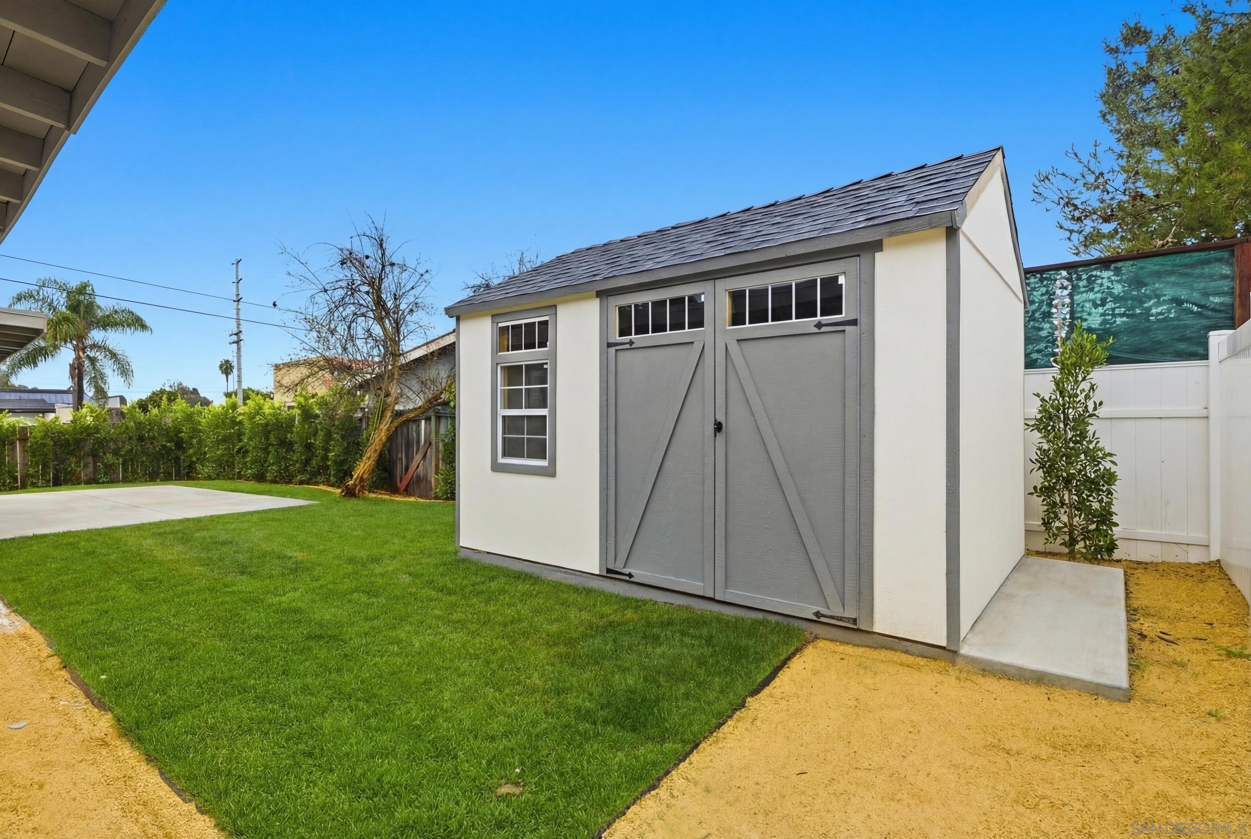 Detail Gallery Image 17 of 18 For 4970  Mable Way, San Diego,  CA 92117 - 4 Beds | 2 Baths