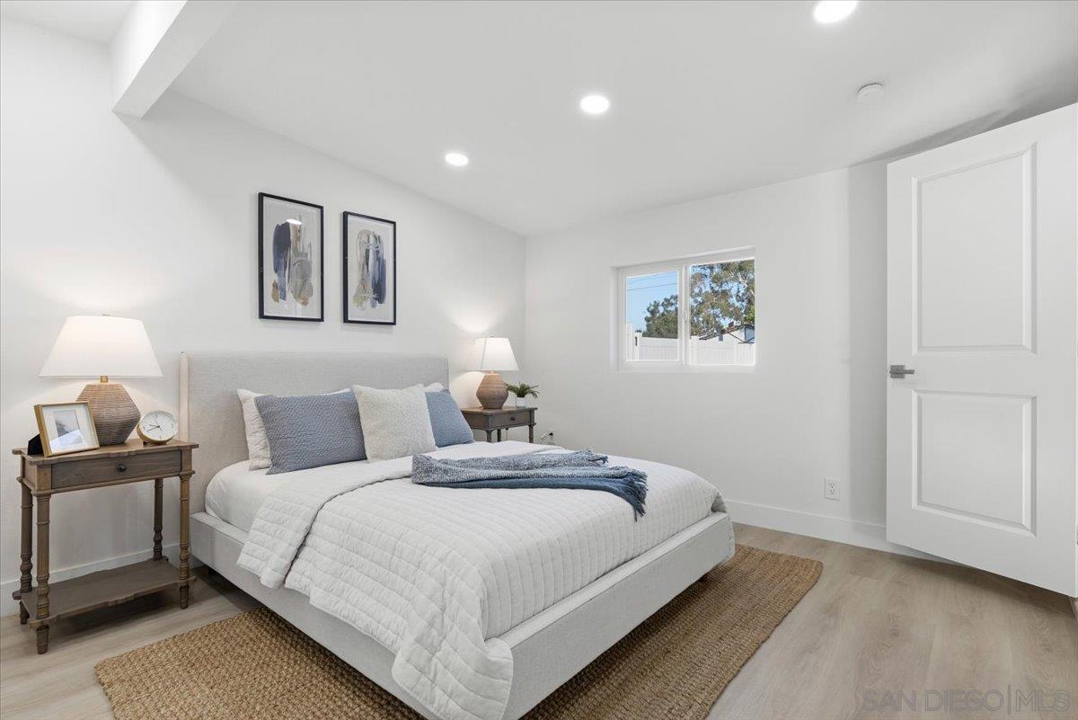 Detail Gallery Image 8 of 18 For 4970  Mable Way, San Diego,  CA 92117 - 4 Beds | 2 Baths