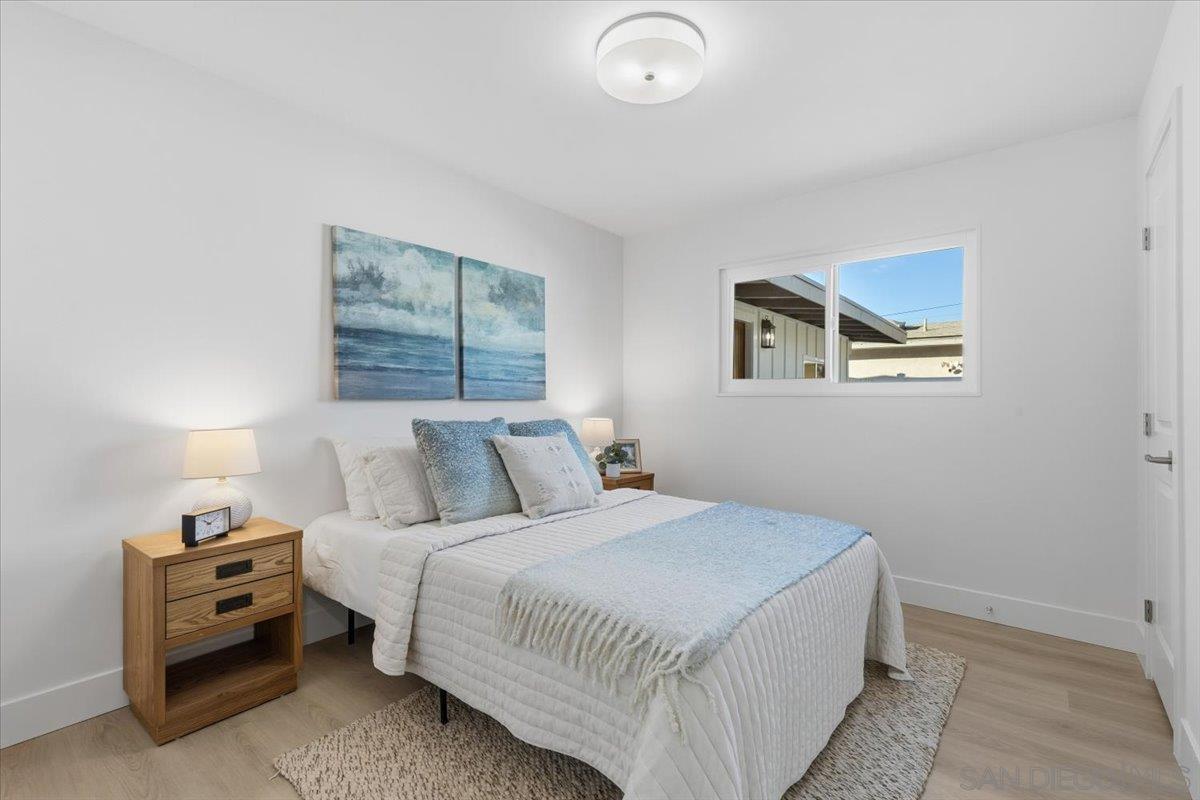 Detail Gallery Image 10 of 18 For 4970  Mable Way, San Diego,  CA 92117 - 4 Beds | 2 Baths