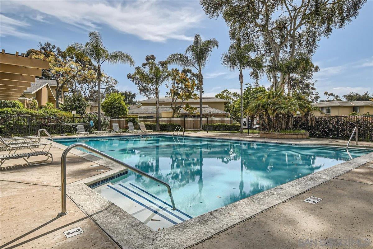 Detail Gallery Image 25 of 27 For 9640  Caminito Del Feliz, San Diego,  CA 92121 - 3 Beds | 1/1 Baths